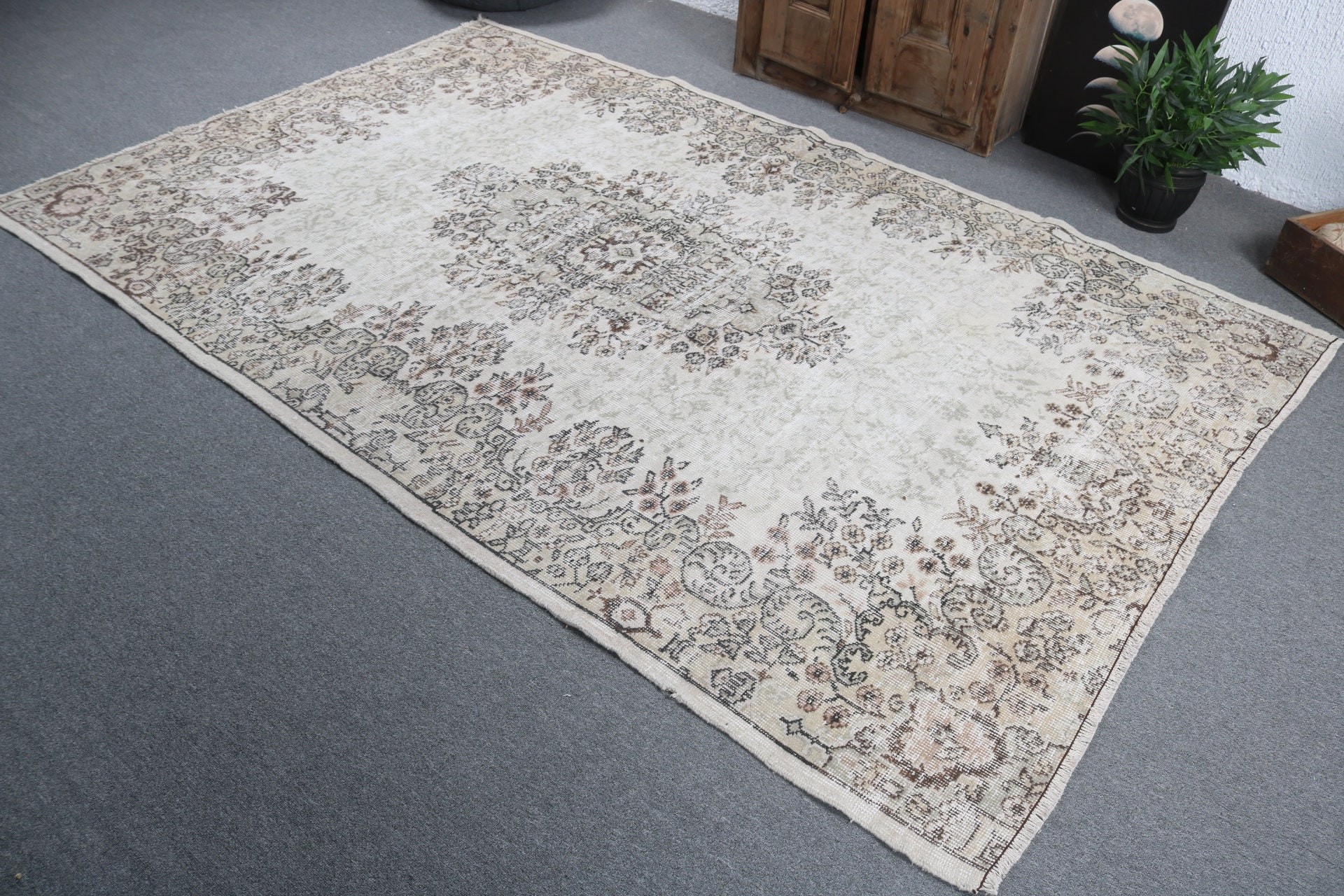 Büyük Vintage Halı, Türk Halıları, Bej Düz Dokuma Halı, 5,7x8,8 ft Büyük Halılar, Yatak Odası Halıları, Antika Halı, Büyük Oushak Halı, Vintage Halılar