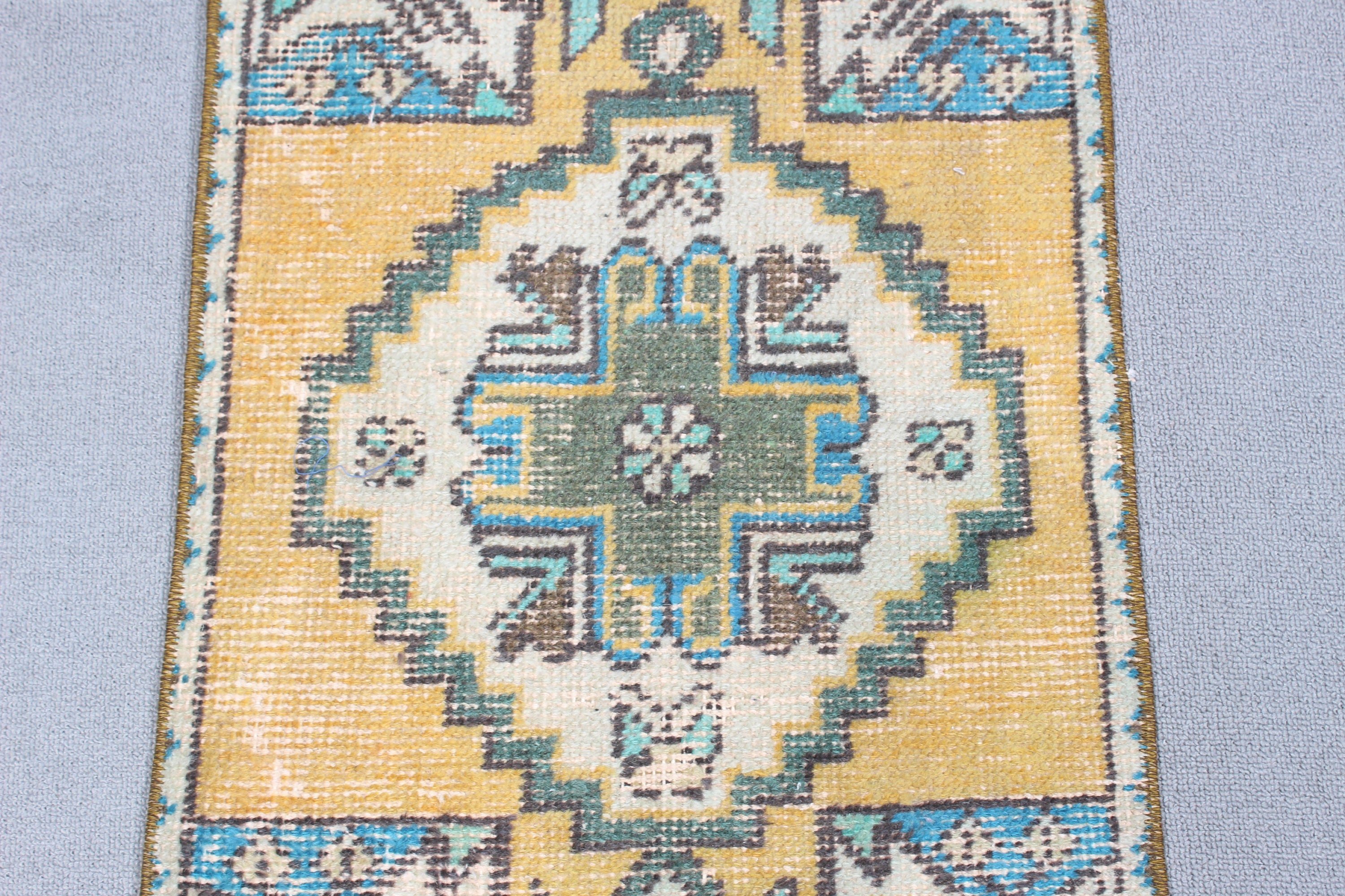 Çocuk Halıları, Sarı Ev Dekorasyonu Halıları, 1.5x2.8 ft Küçük Halılar, Vintage Halı, Küçük Vintage Halılar, Türk Halıları, Lüks Halı, Açıklama Halıları