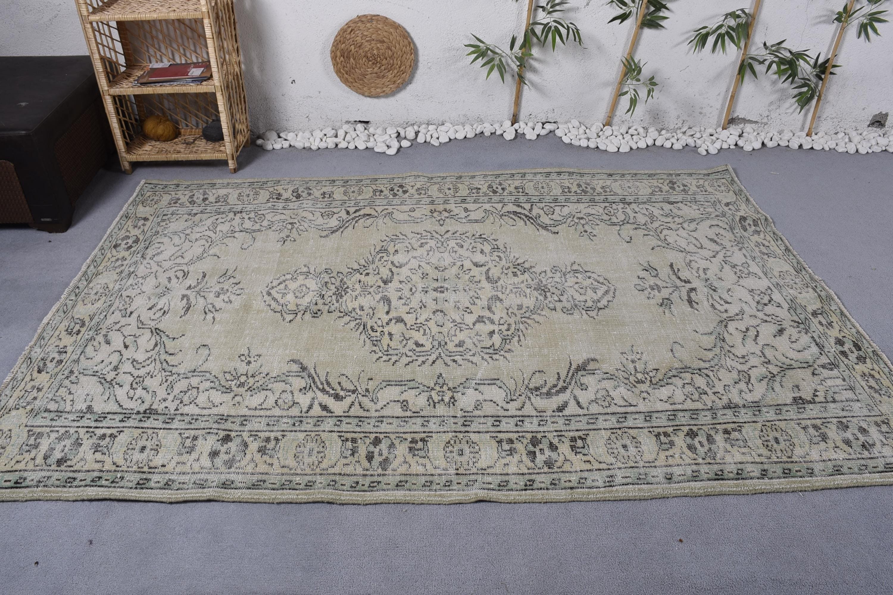 Vintage Rugs, Salon Rugs, Dining Room Rug, Cool Rugs, Turkish Rugs, Green Kitchen Rugs, 5.4x8.1 ft Large Rug, Handmade Rug