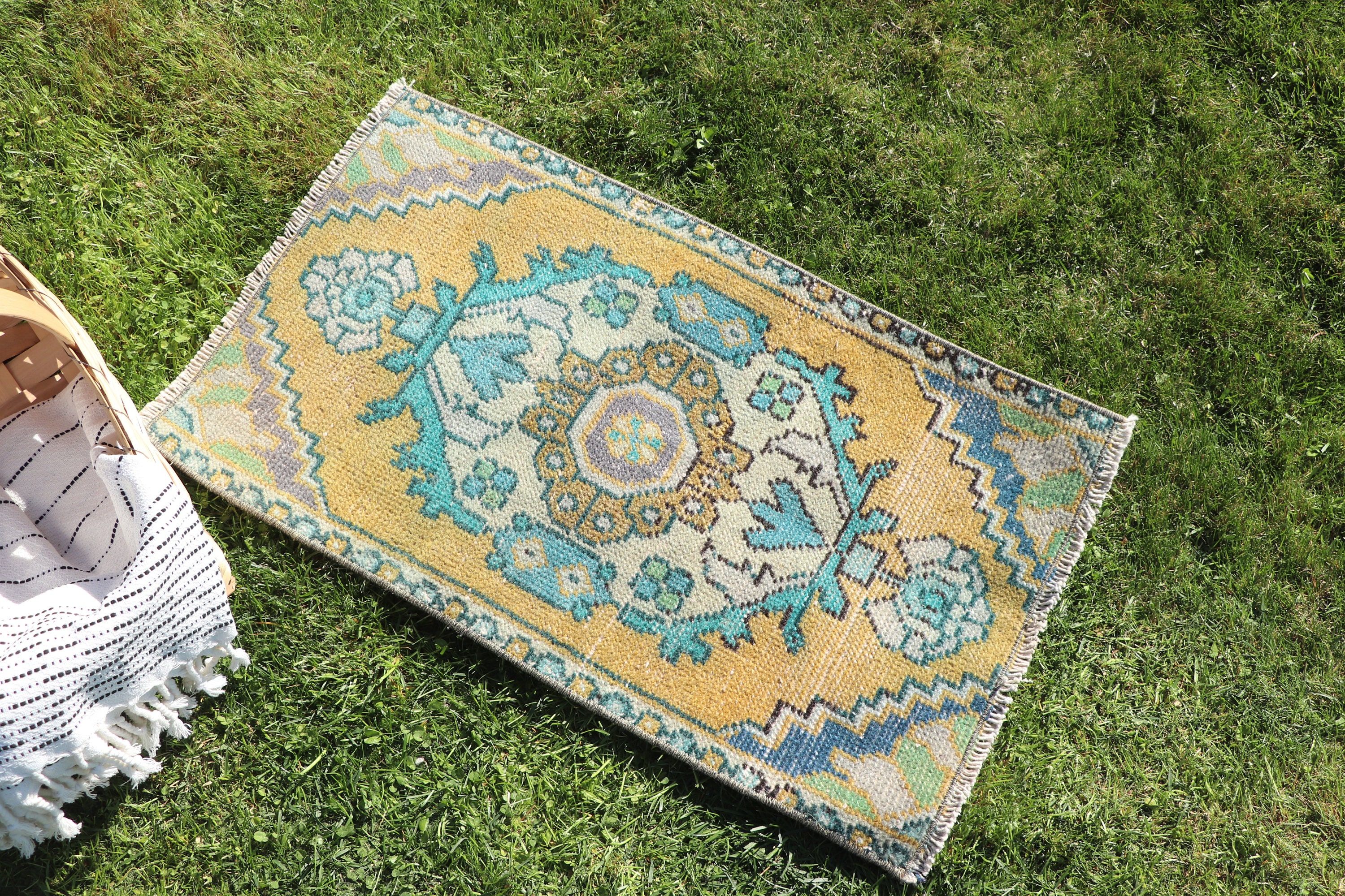 Vintage Halılar, Kapı Paspas Halıları, Duvara Asılı Halılar, Sarı Oushak Halıları, Türk Halıları, Nötr Halılar, El Dokuma Halı, 1.3x2.3 ft Küçük Halılar