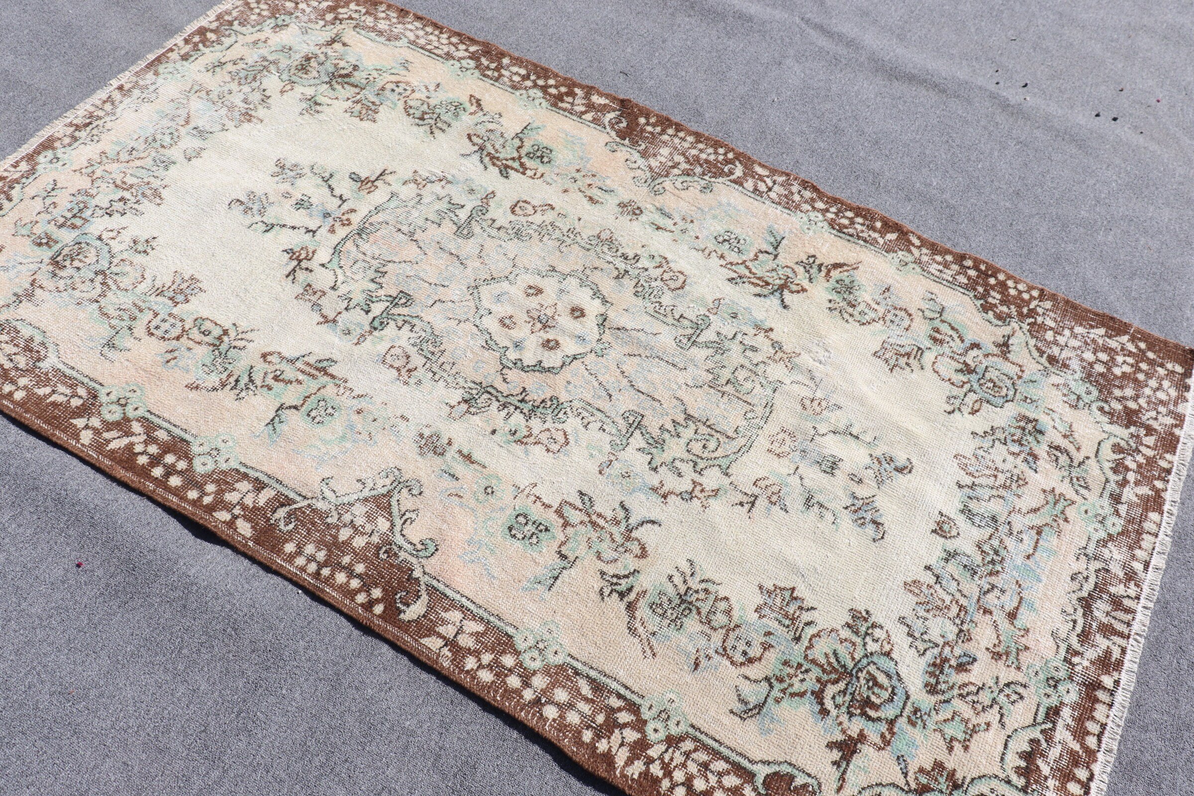 Living Room Rug, Turkish Rug, Aztec Rug, Indoor Rug, Antique Rug, Vintage Rugs, 3.7x6.6 ft Area Rugs, Beige Kitchen Rug, Kitchen Rug