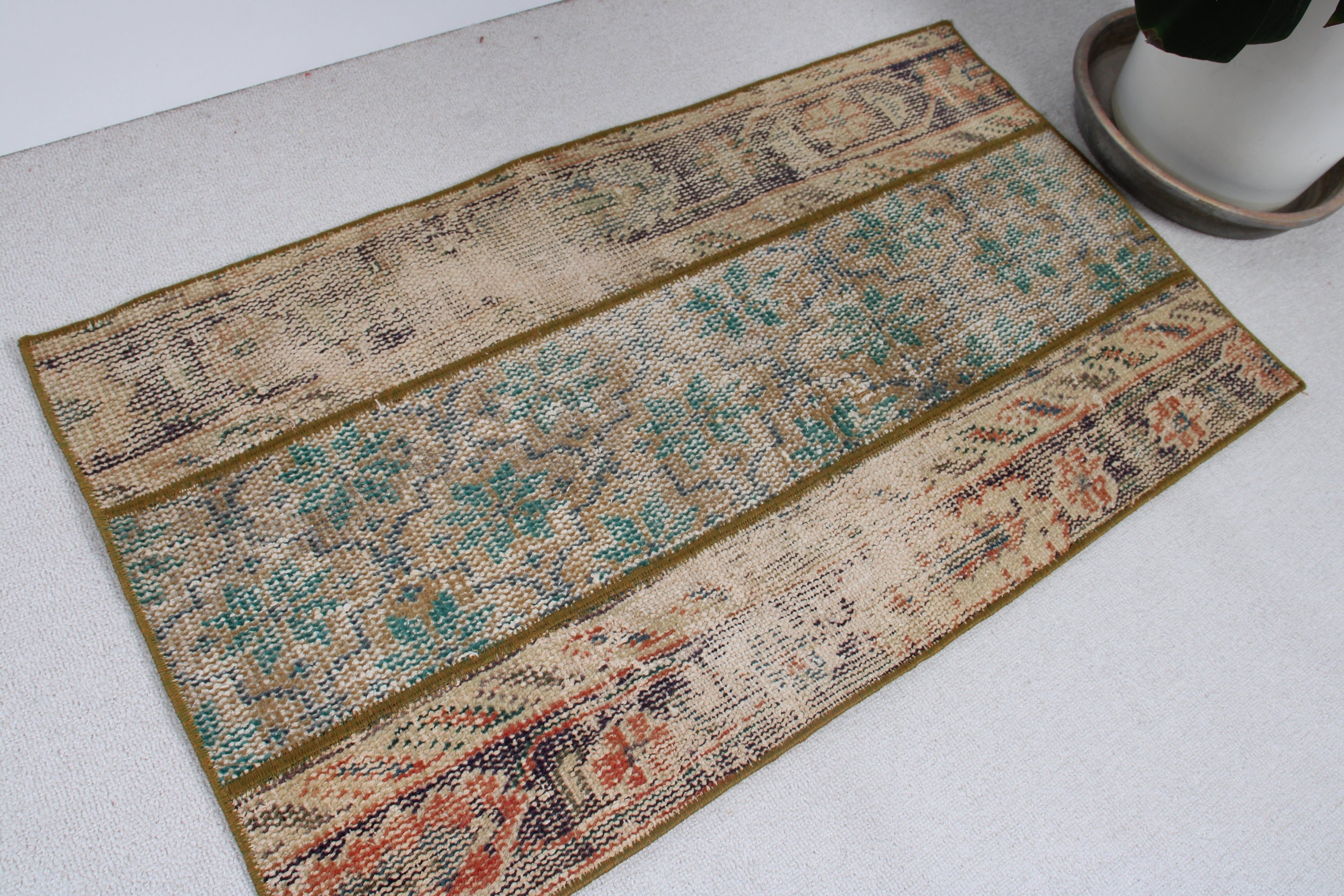 Bathroom Rug, Rugs for Nursery, Vintage Rug, Car Mat Rugs, Turkish Rug, 1.8x3.2 ft Small Rug, Kitchen Rug, Anatolian Rugs, Beige Boho Rug