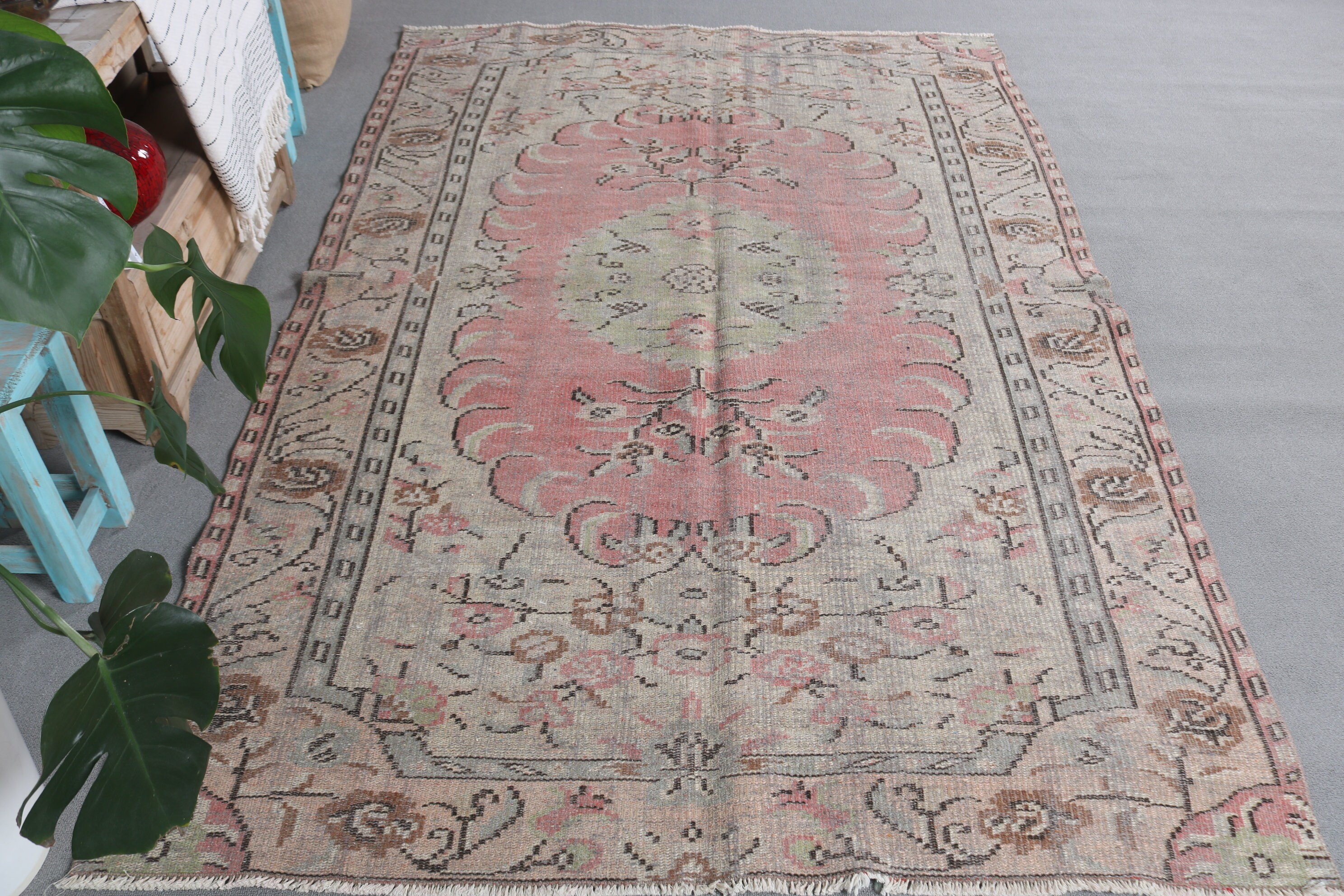 Oushak Rug, 5x7.9 ft Area Rugs, Rugs for Area, Turkish Rug, Cool Rug, Dining Room Rugs, Indoor Rug, Vintage Rug, Pink Moroccan Rugs
