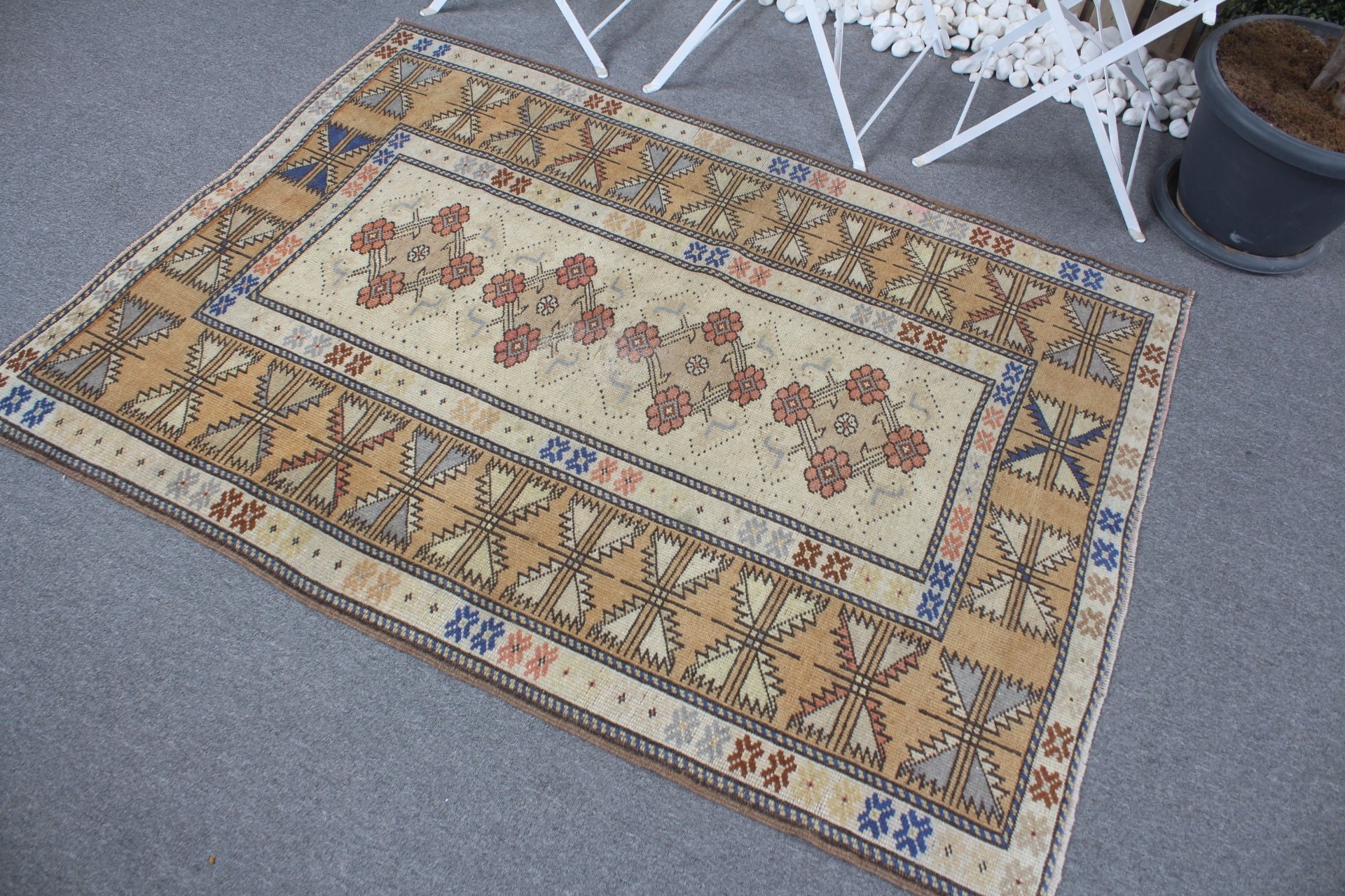 Rugs for Nursery, 3.8x5.3 ft Accent Rug, Entry Rug, Beige Floor Rug, Vintage Rug, Floor Rugs, Turkish Rug, Kitchen Rug, Oushak Rugs