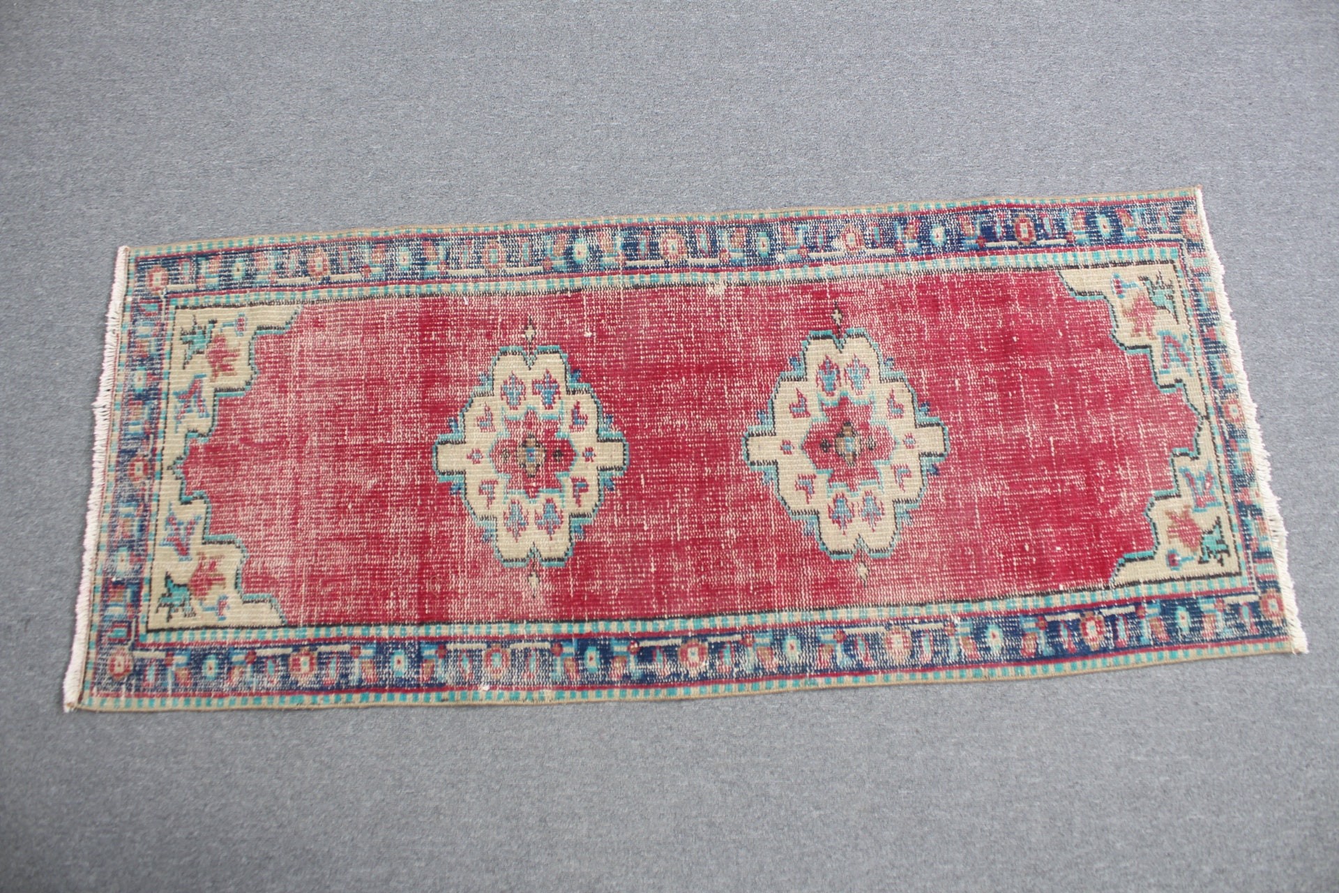 Eclectic Rug, Red Oriental Rug, 2.2x5.3 ft Small Rugs, Bedroom Rugs, Turkish Rug, Wall Hanging Rug, Oushak Rugs, Vintage Rugs