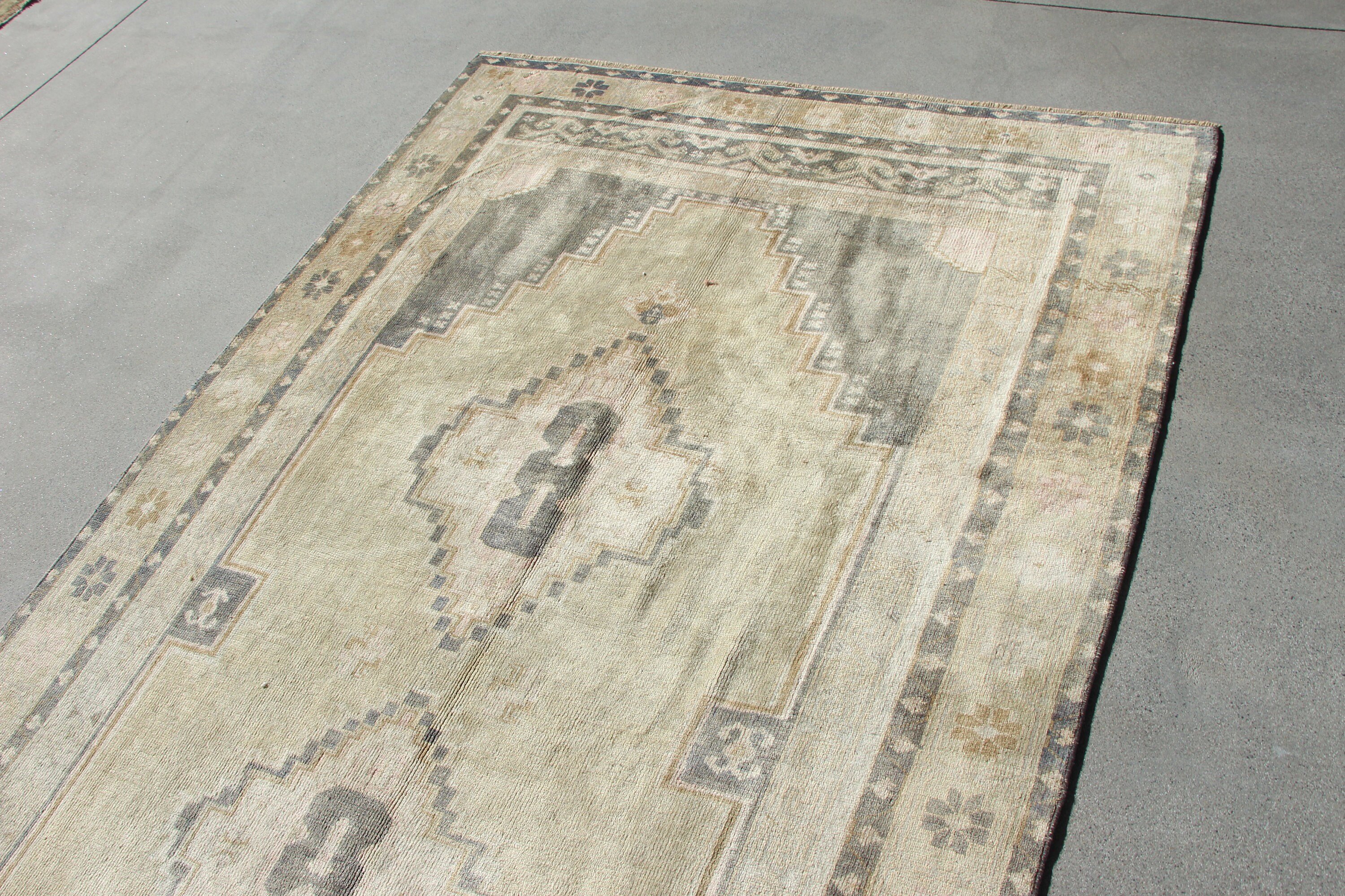 Bedroom Rugs, Kitchen Rugs, Turkish Rug, Vintage Rugs, Beige Home Decor Rugs, Living Room Rug, Home Decor Rug, 5.1x9.4 ft Large Rug