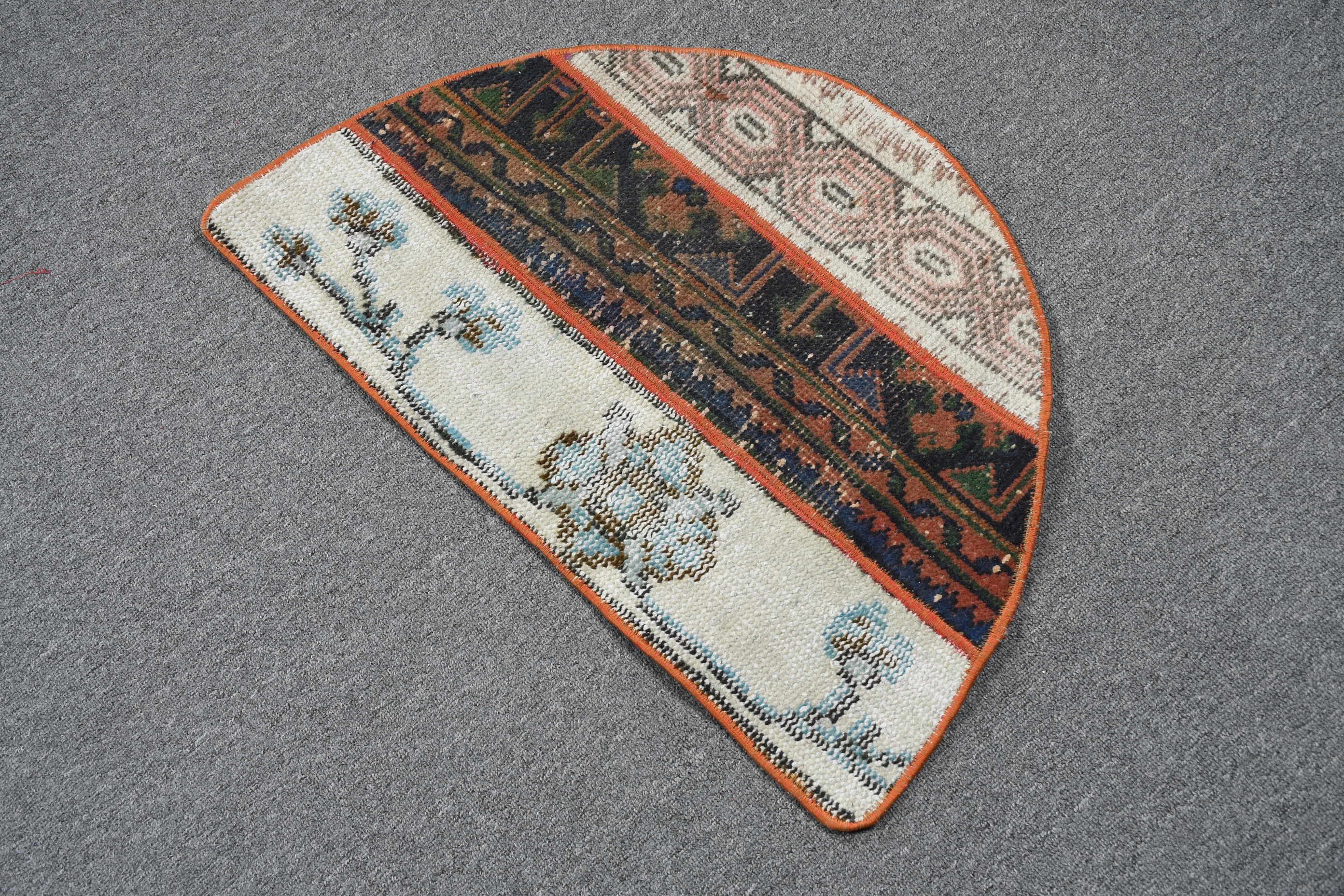 Türk Halısı, Yatak Odası Halısı, Etnik Halı, 1.5x2.5 ft Küçük Halı, Bej Mutfak Halısı, Yatak Odası Halıları, Vintage Halı, Yer Halısı