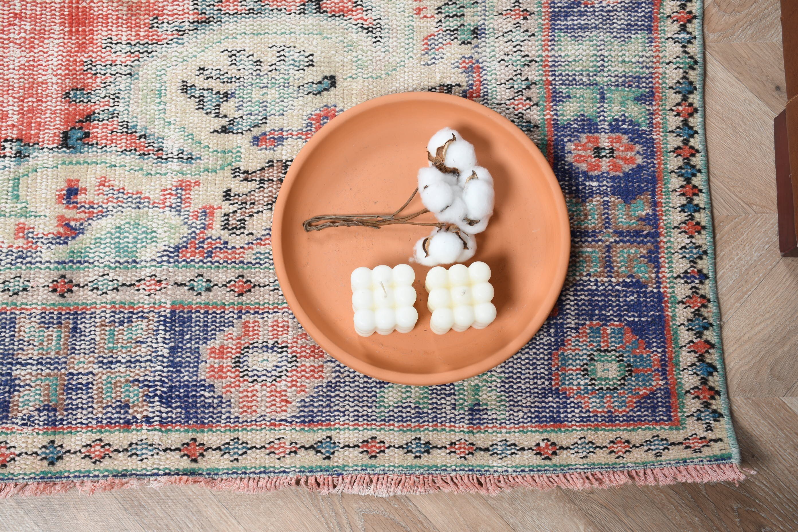 Türk Halısı, Ev Dekor Halısı, Salon Halısı, 5.3x9 ft Büyük Halı, Fas Halısı, Yemek Odası Halısı, Kırmızı Soğuk Halı, Vintage Halılar, Yatak Odası Halıları