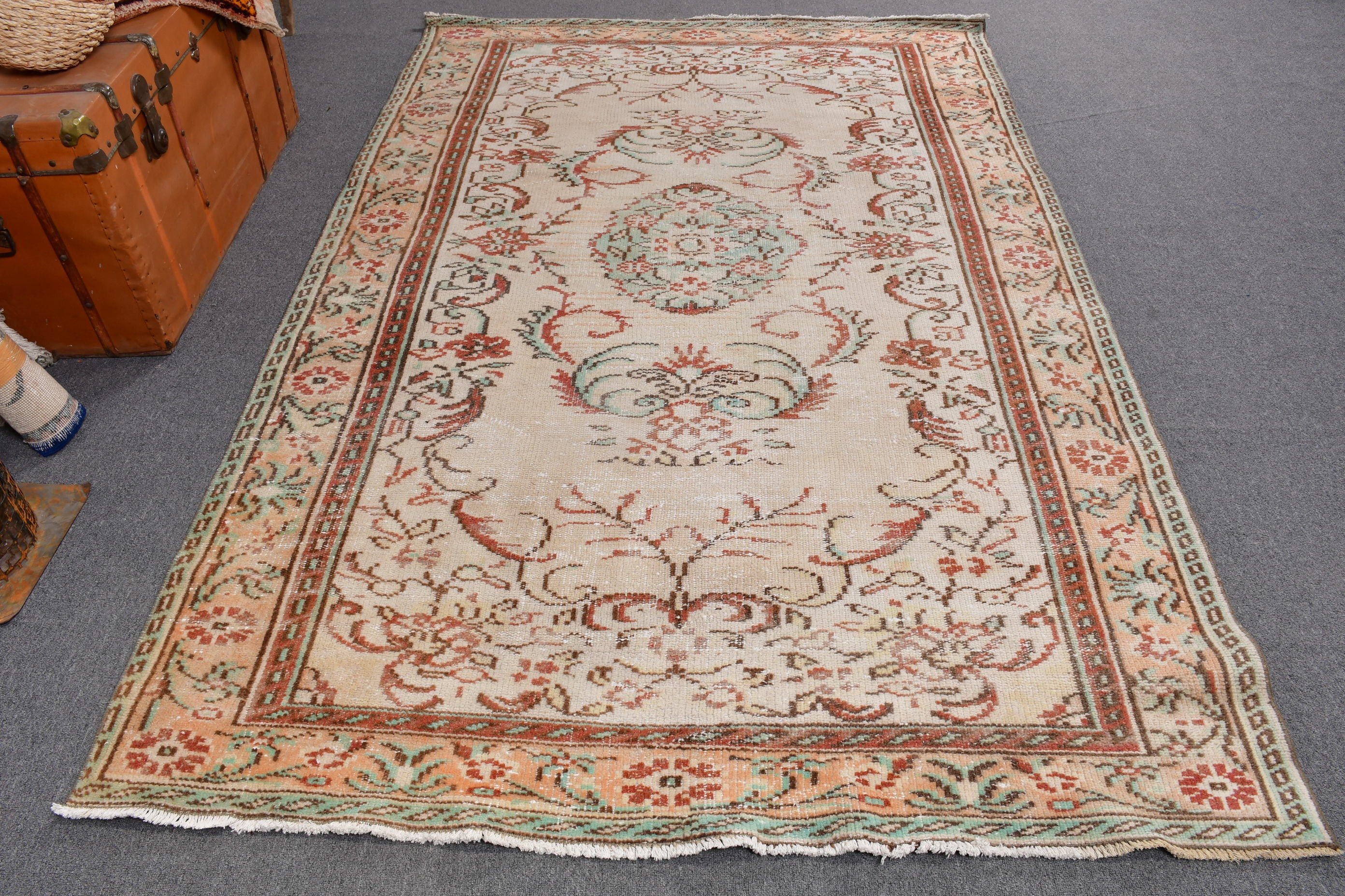 Bej Yatak Odası Halısı, Nötr Halılar, Vintage Halılar, Büyük Oushak Halısı, Türk Halıları, 5.4x8.5 ft Büyük Halılar, Aztek Halısı, Geometrik Halılar, Salon Halıları