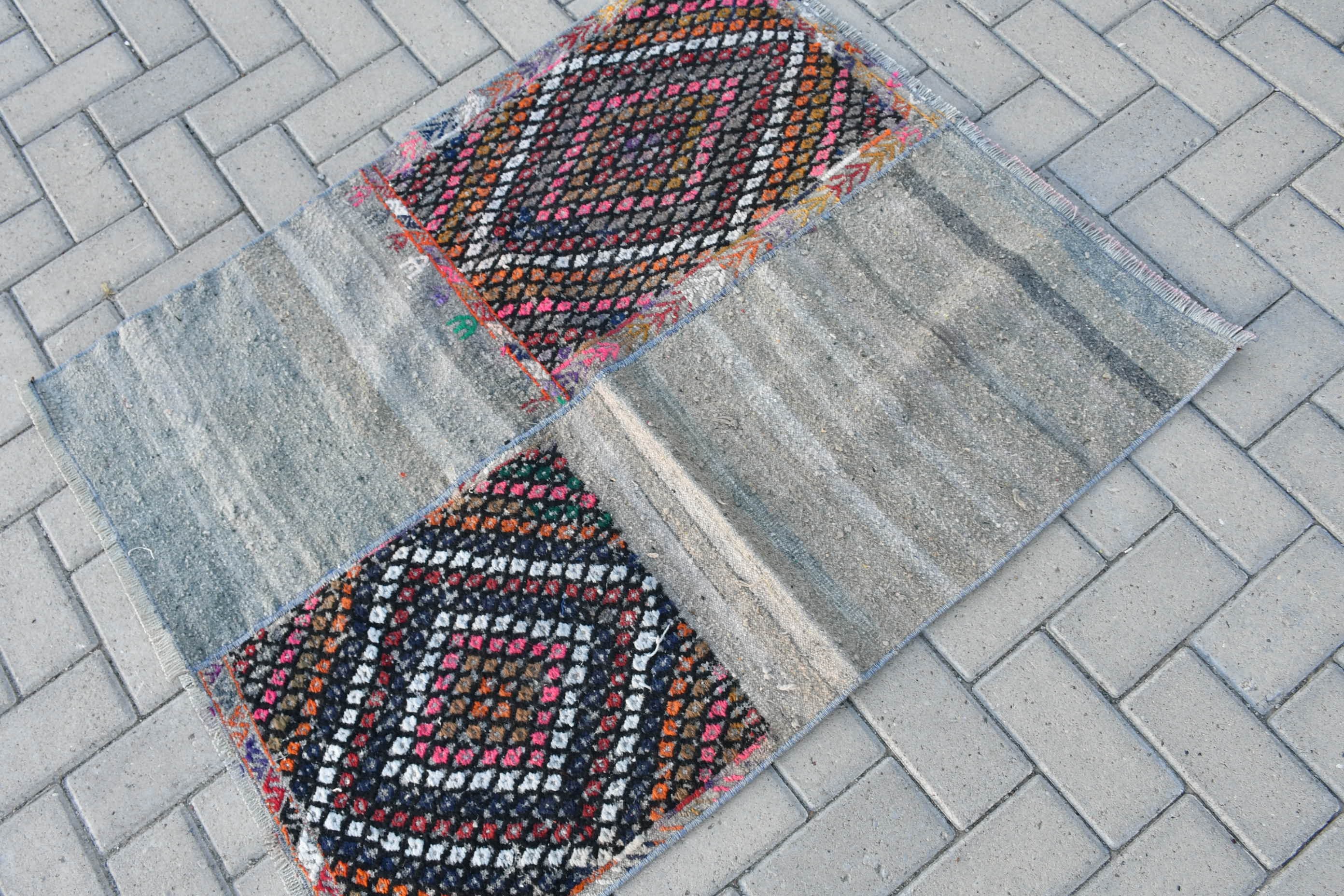 Yün Halı, Bej 3x3.6 ft Küçük Halı, Giriş Halıları, Türk Halısı, Vintage Halı, Kilim, Mutfak Halısı, Yatak Odası Halıları