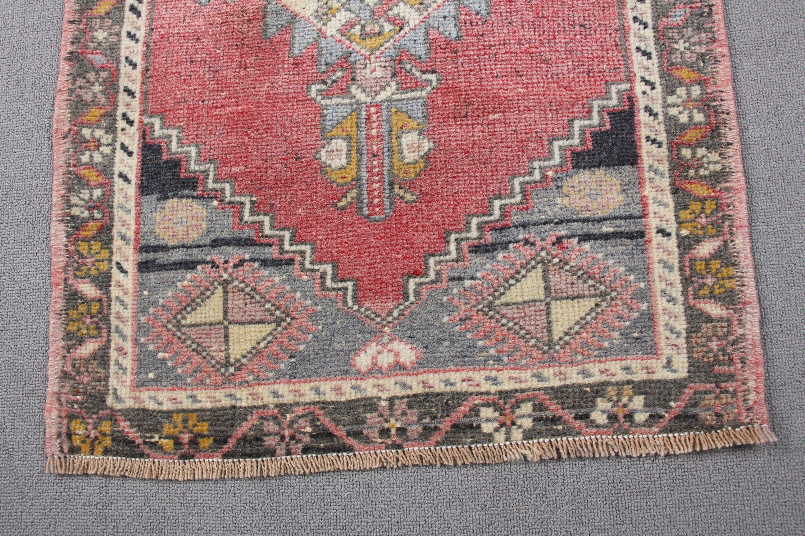 Oushak Halıları, Banyo Halısı, Kırmızı Yün Halılar, Vintage Halı, Antika Halılar, 1.9x3.4 ft Küçük Halılar, Mutfak Halıları, Türk Halıları, Yatak Odası Halıları