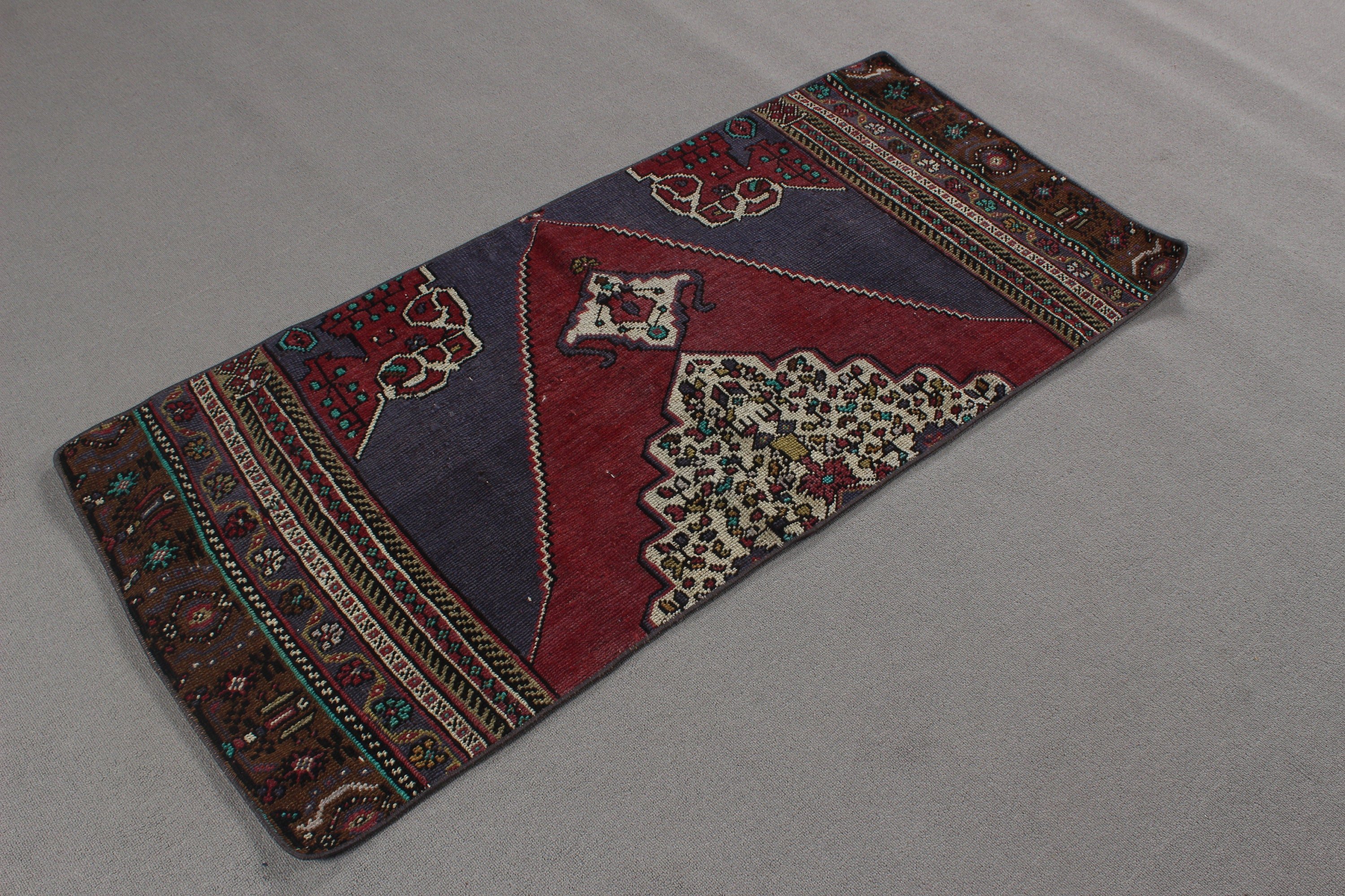 Vintage Rug, Turkish Rugs, Small Boho Rug, Small Area Rug, Anatolian Rugs, 2.2x4.7 ft Small Rugs, Blue Statement Rug