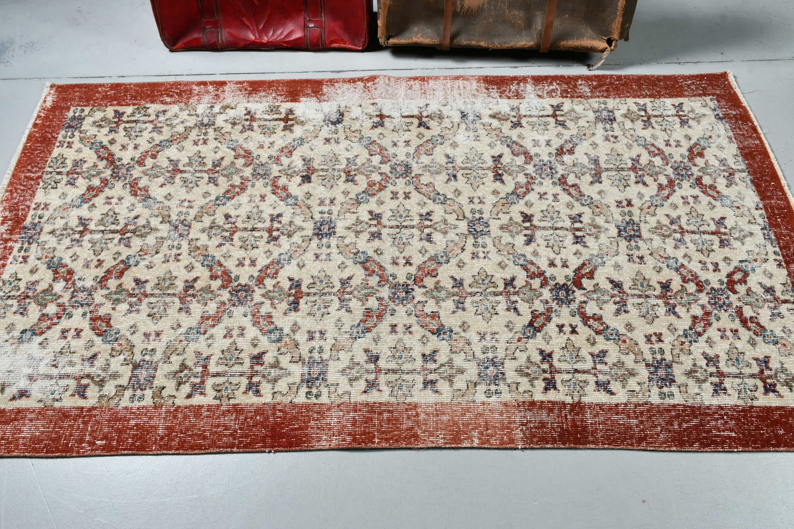 Giriş Halıları, Fas Halıları, Mutfak Halıları, Antika Halılar, 3,6x6,6 ft Vurgulu Halılar, Bej Antika Halılar, Türk Halısı, Düz Dokuma Halı, Vintage Halılar