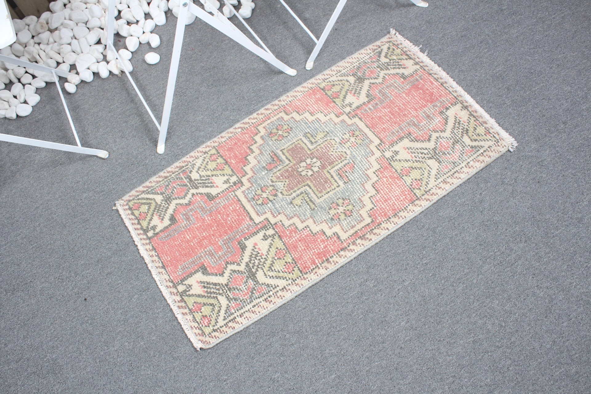 Red Floor Rugs, Rugs for Door Mat, Turkish Rugs, 1.7x3 ft Small Rug, Oushak Rug, Door Mat Rug, Car Mat Rug, Moroccan Rug, Vintage Rug