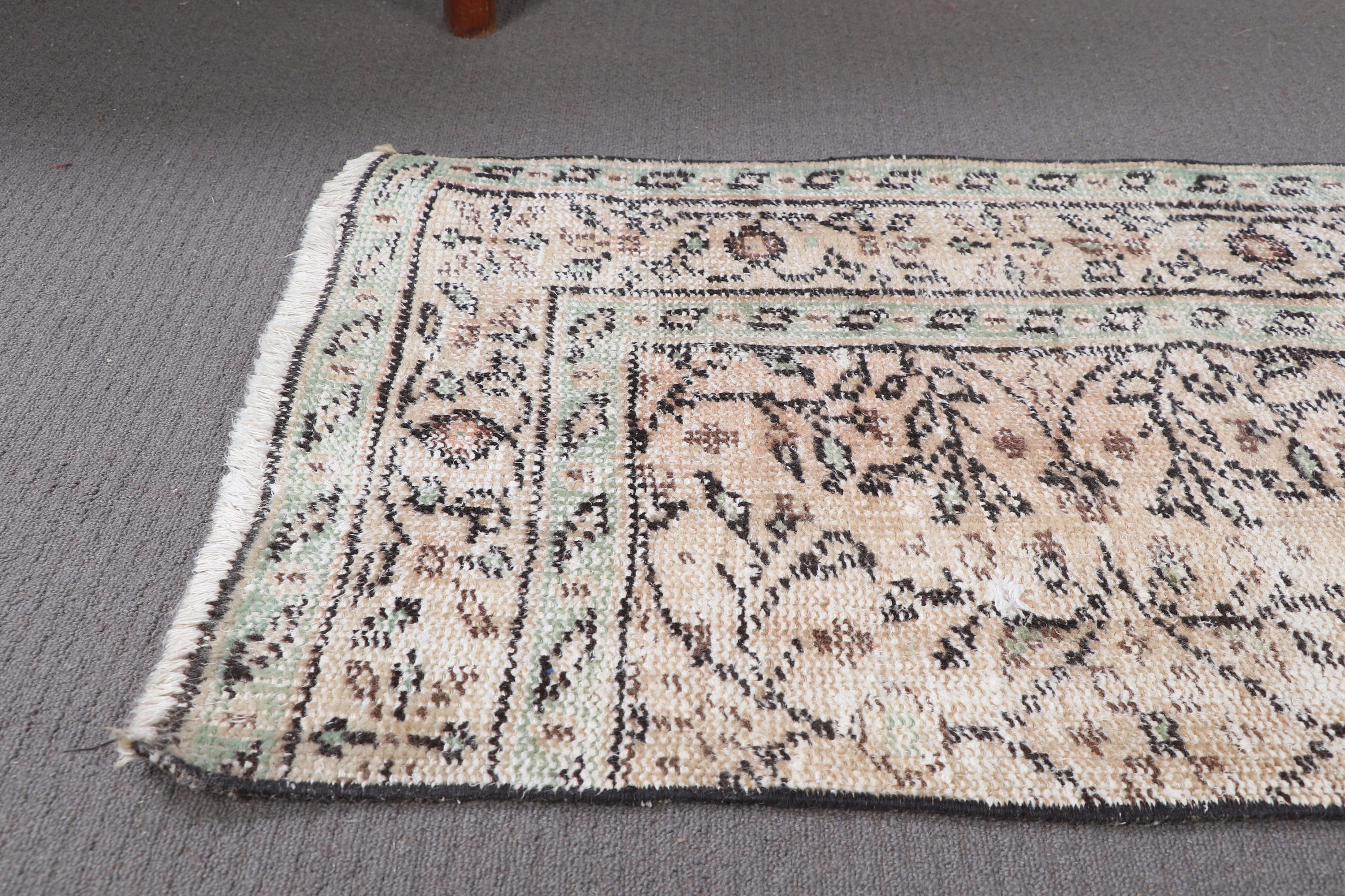 1.9x3.8 ft Small Rug, Cool Rug, Turkish Rug, Beige Flatweave Rug, Rugs for Entry, Small Boho Rugs, Oushak Rugs, Car Mat Rug, Vintage Rugs