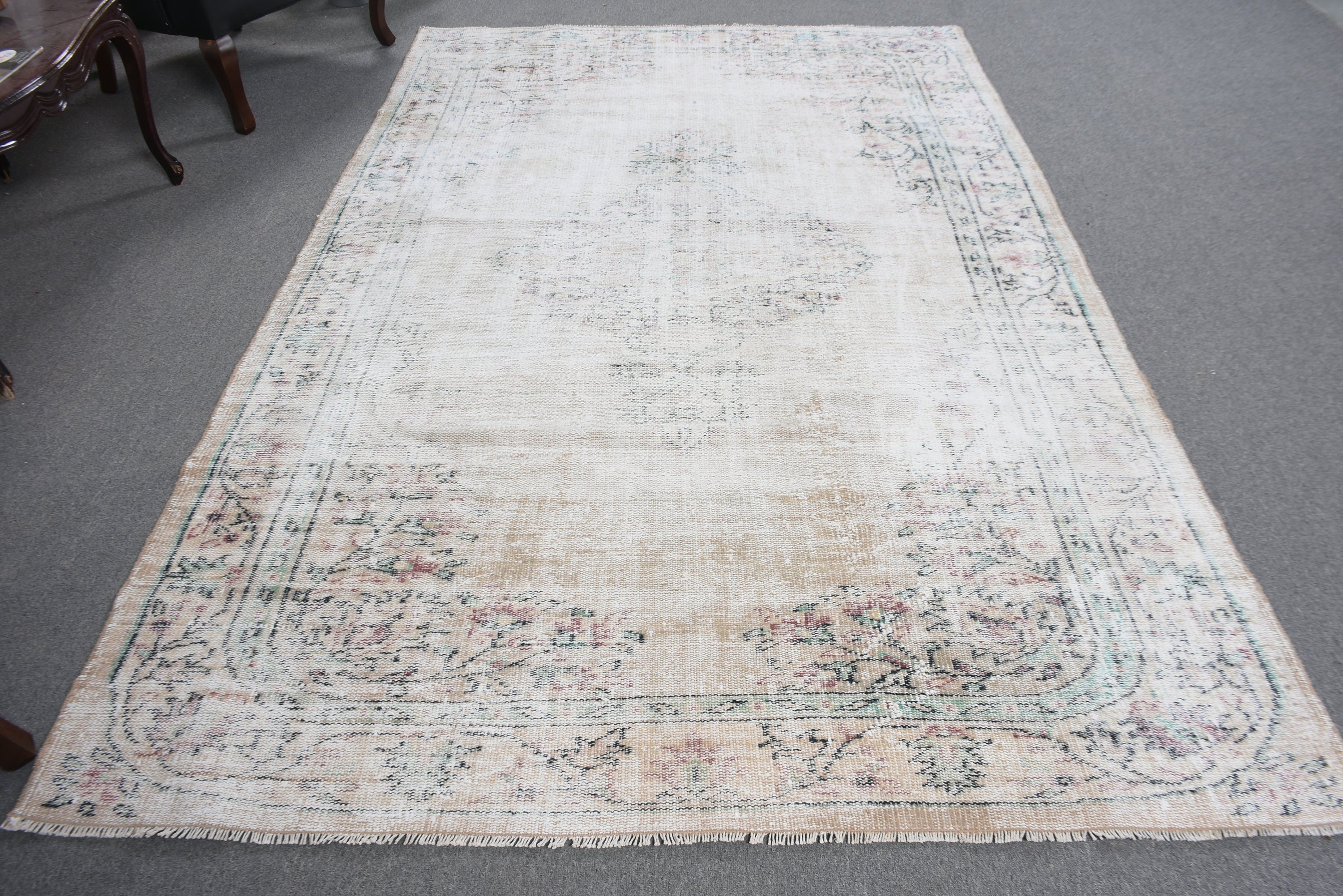 White Flatweave Rugs, Turkish Rug, 5.7x8.9 ft Large Rug, Living Room Rugs, Cool Rugs, Vintage Rugs, Large Vintage Rugs, Home Decor Rugs