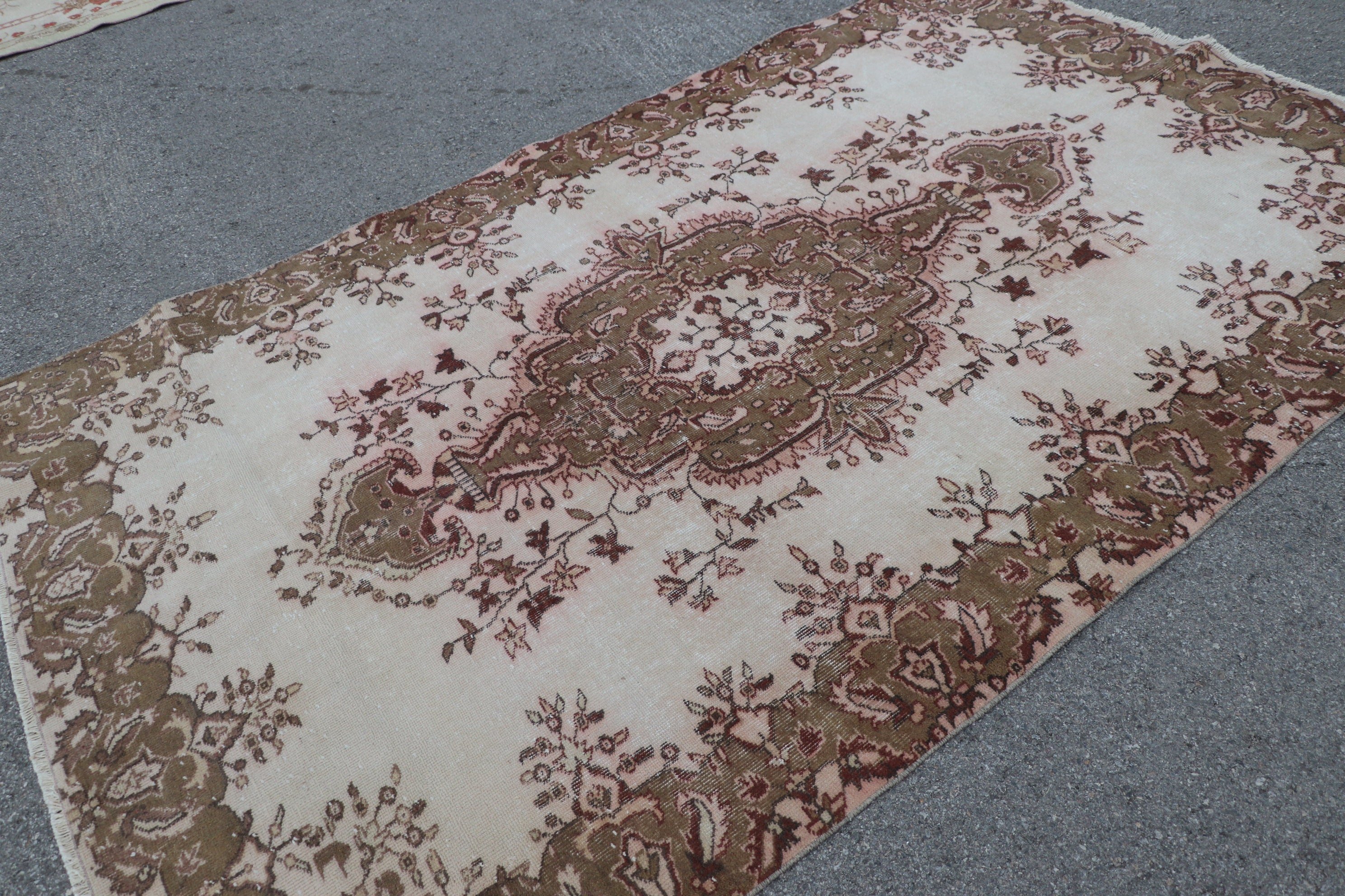 Floor Rugs, Dining Room Rug, Distressed Rug, Beige Kitchen Rug, Turkish Rug, Vintage Rug, Home Decor Rug, 5.7x9.1 ft Large Rug, Bedroom Rug