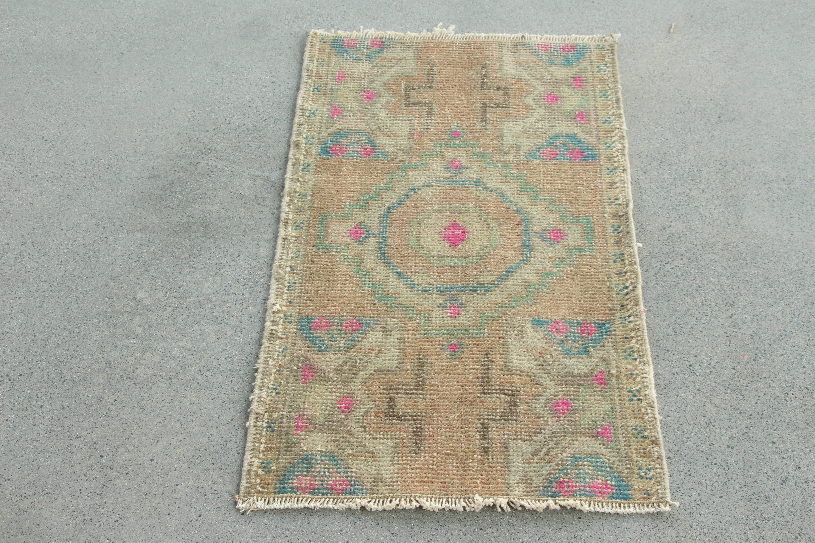 Banyo Halıları, Vintage Halılar, Türk Halısı, Paspas Halıları, El Dokuma Halı, Kahverengi Açıklama Halısı, 1.6x2.8 ft Küçük Halı, Modern Halı, Kabile Halıları