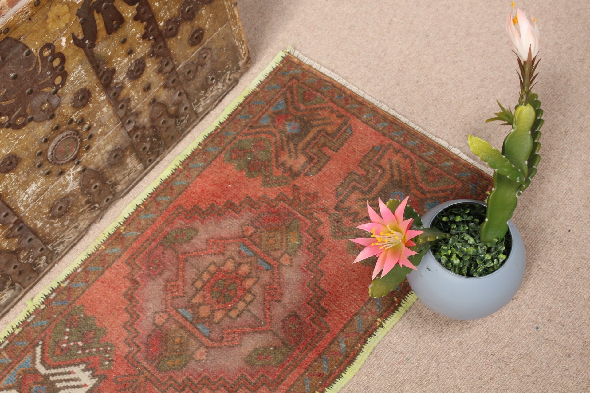 Moroccan Rug, Bathroom Rugs, Red Kitchen Rug, 1.6x3.1 ft Small Rug, Door Mat Rug, Vintage Rugs, Turkish Rug, Rugs for Bedroom, Floor Rug