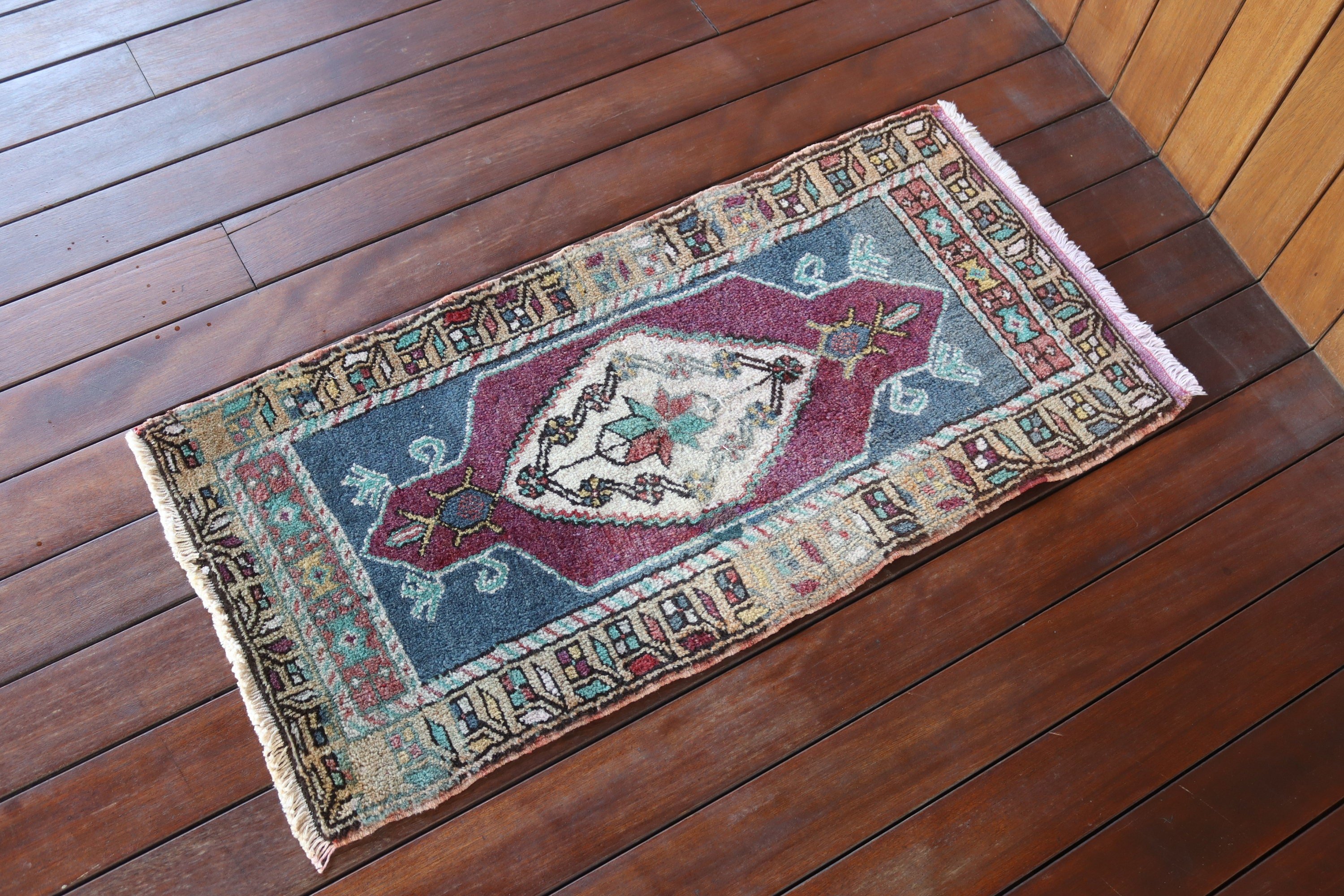 Banyo Halıları, Vintage Halı, Pembe Açıklama Halısı, Açıklama Halıları, Türk Halısı, Araba Paspas Halıları, 1.4x3 ft Küçük Halı, Fas Halıları, Dış Mekan Halısı