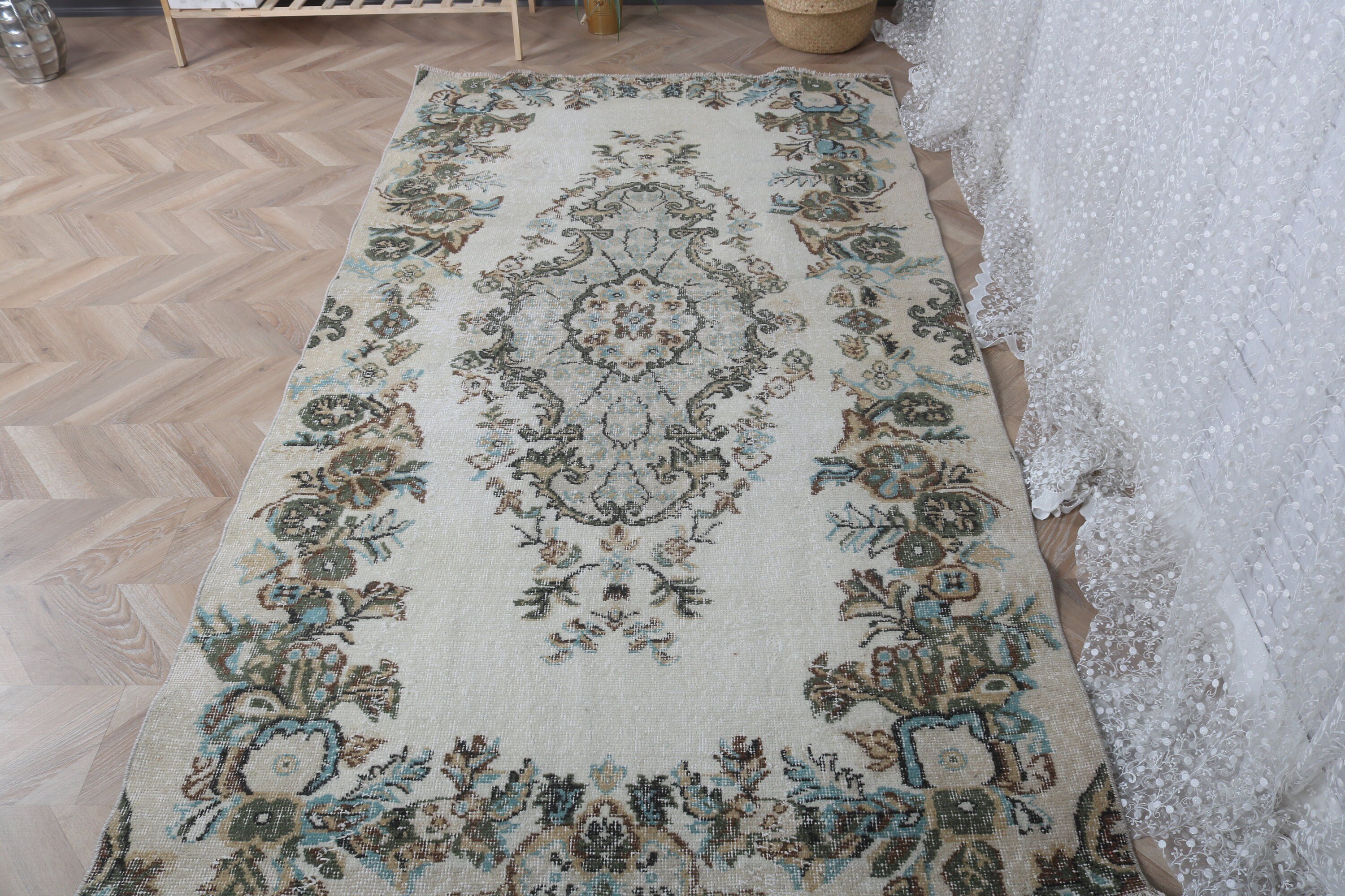 Vintage Rug, Rugs for Area, Indoor Rugs, Bedroom Rugs, Beige Luxury Rugs, Anatolian Rug, 4.3x7.7 ft Area Rugs, Turkish Rugs, Wool Rug