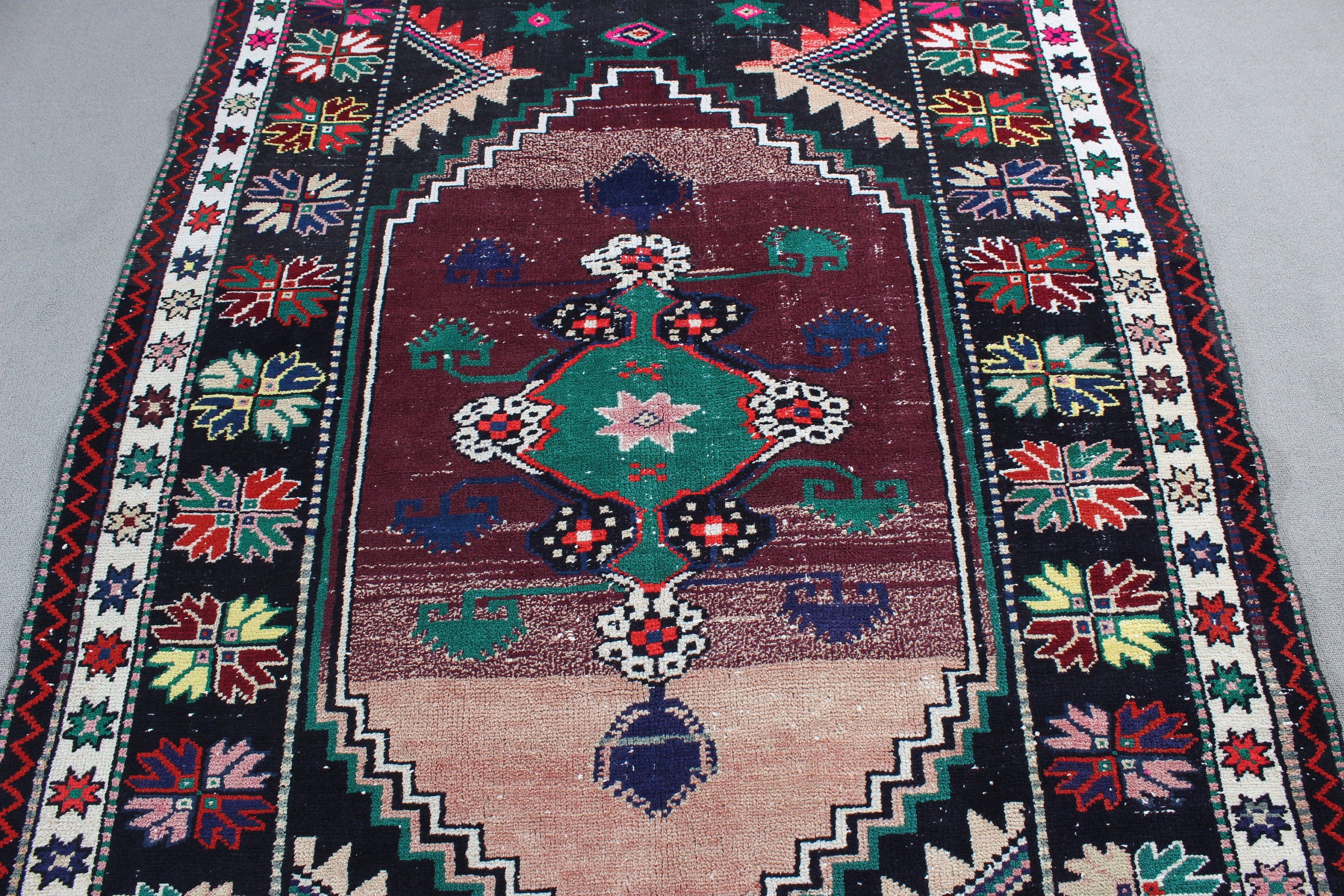 Türk Halısı, Yer Halıları, Vintage Halı, Türkiye Halısı, 4,7x7,1 ft Alan Halıları, Oushak Alan Halıları, Antika Halı, Siyah Yatak Odası Halısı, İç Mekan Halısı