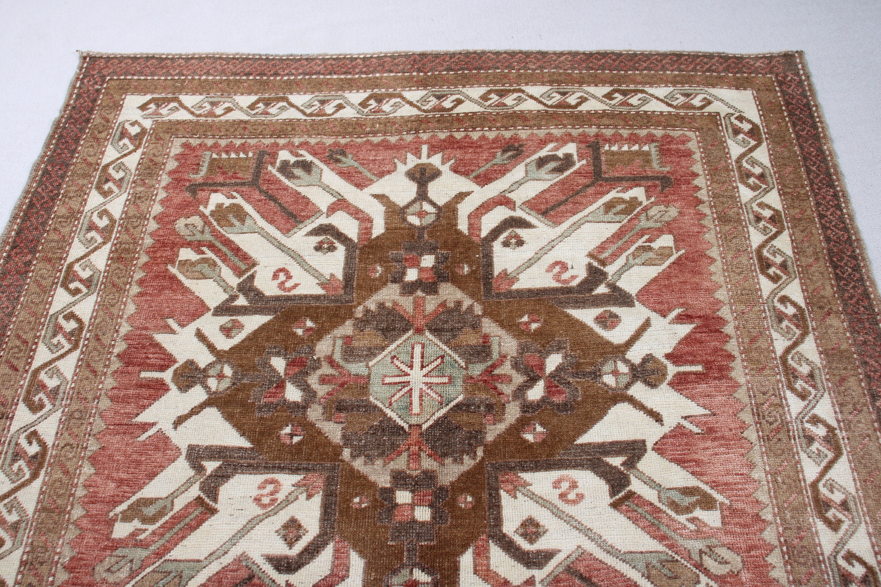 Modern Halılar, Aztek Halısı, 5.6x9 ft Büyük Halılar, Büyük Vintage Halılar, Büyük Oushak Halısı, Türk Halıları, Vintage Halılar, Kırmızı Oushak Halısı