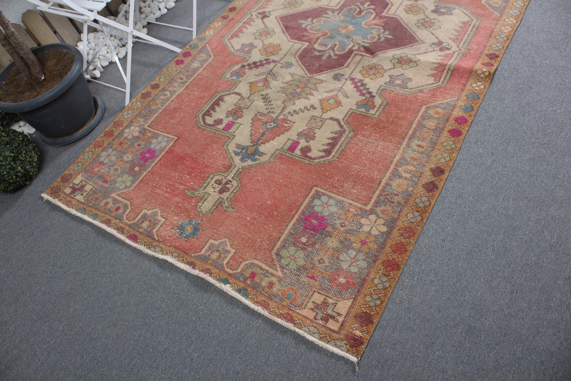 Vintage Rugs, Dining Room Rug, Muted Rug, Home Decor Rugs, 4.7x8.8 ft Large Rug, Salon Rugs, Turkish Rug, Red Cool Rug