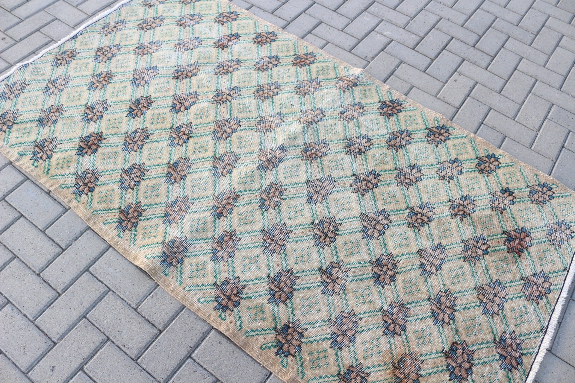 Türk Halıları, Oturma Odası Halısı, Yemek Odası Halısı, 3,8x6,7 ft Alan Halısı, Antika Halı, Yatak Odası Halısı, Özel Halılar, Vintage Halı, Yeşil Zemin Halısı