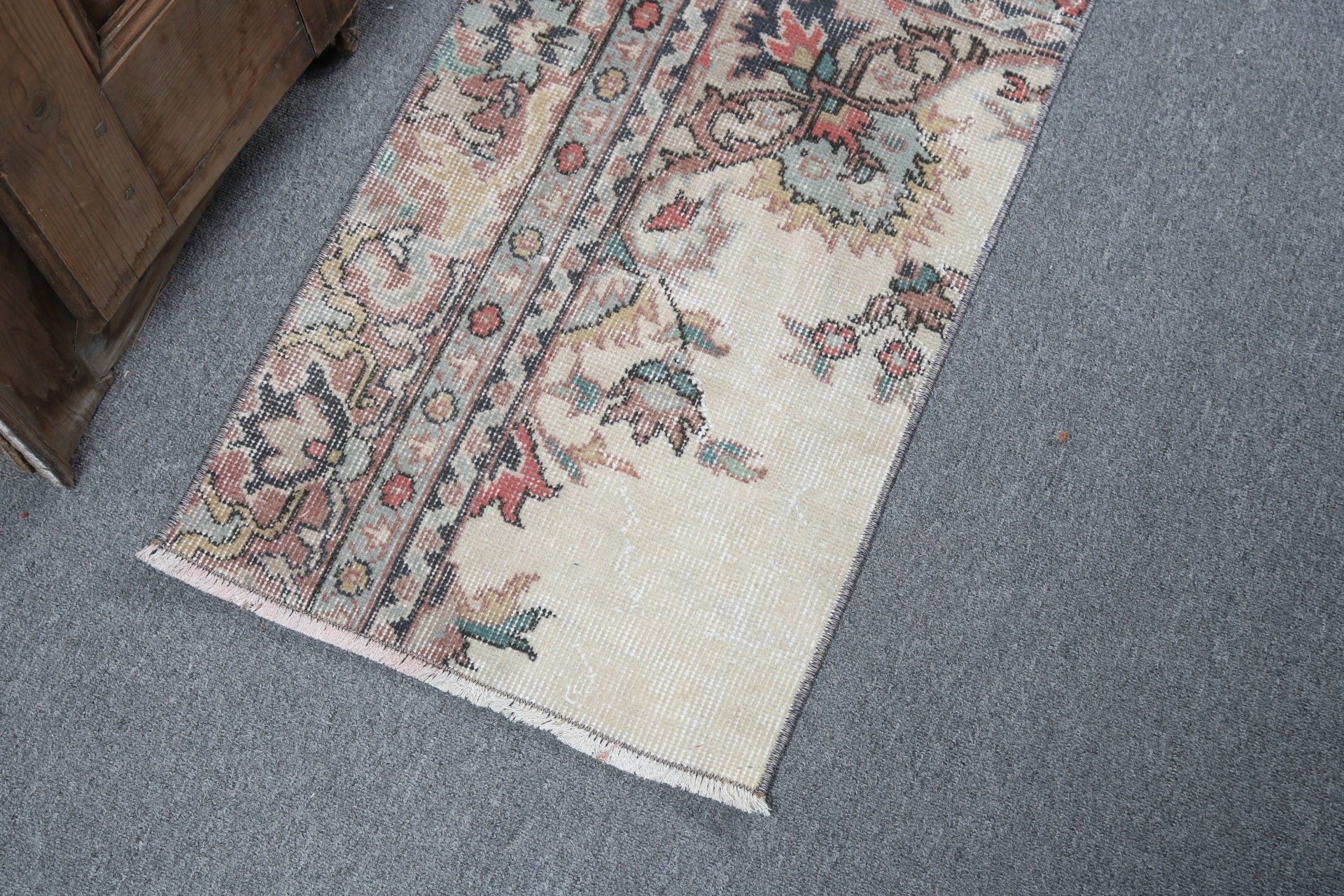 Turkish Rug, Boho Rug, Anatolian Rugs, Small Vintage Rug, Vintage Rug, Door Mat Rugs, Beige Wool Rug, 1.5x2.9 ft Small Rugs, Statement Rugs