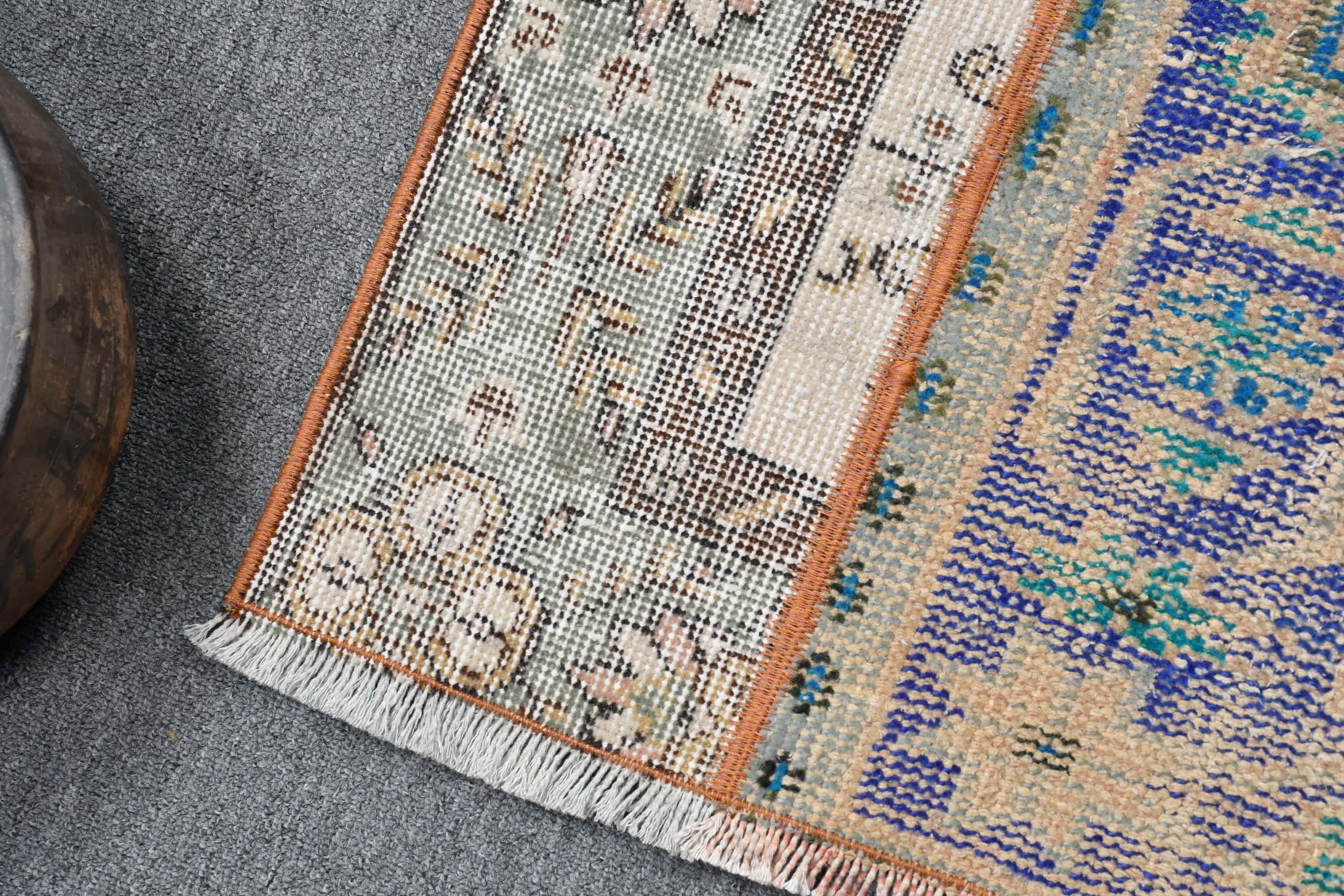 Moroccan Rug, Vintage Rugs, Turkish Rug, Floor Rugs, Pale Rug, Rugs for Wall Hanging, 2.6x3.8 ft Small Rug, Brown Floor Rugs, Bathroom Rug