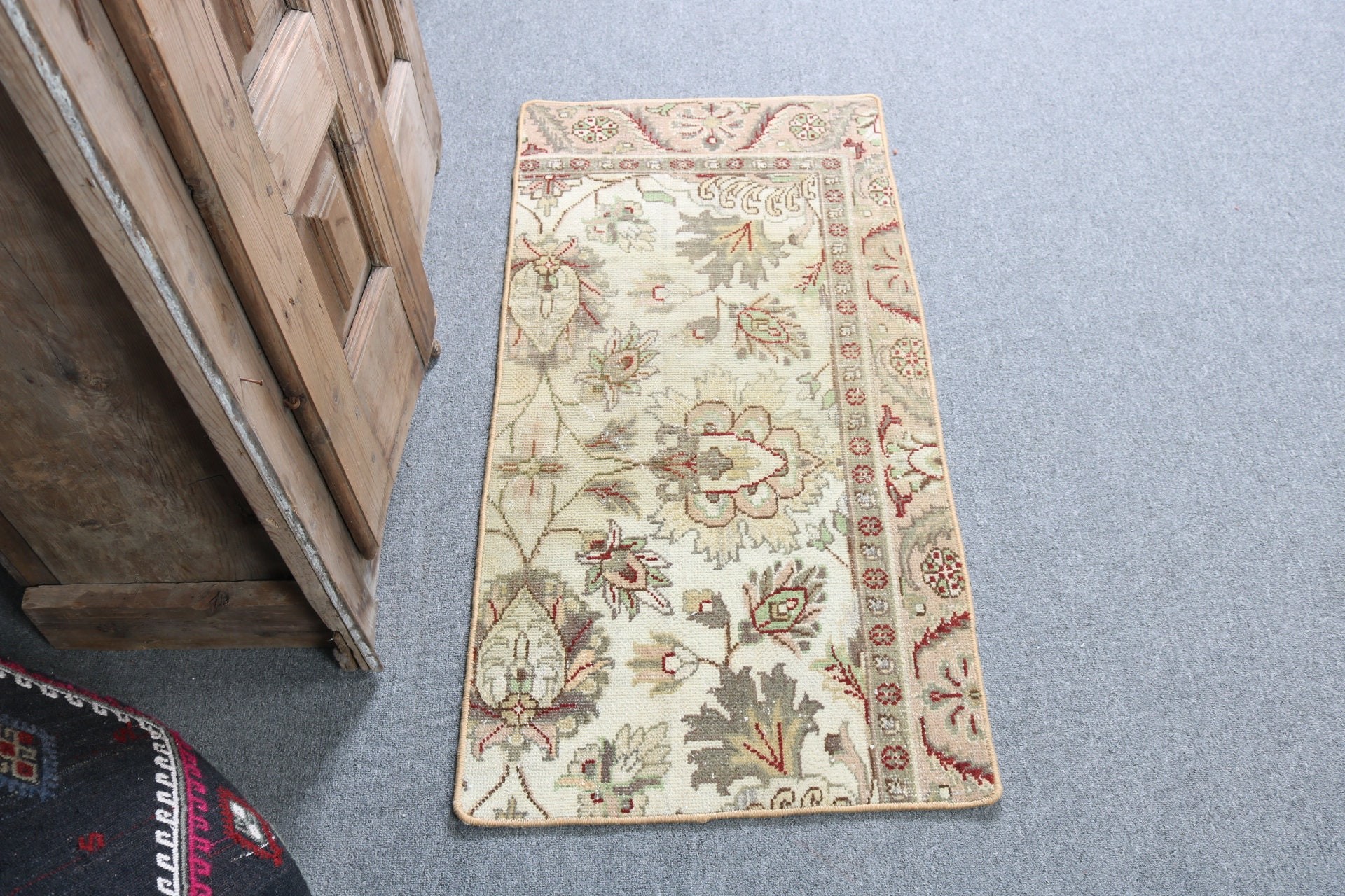 Boho Halılar, 1.8x3.7 ft Küçük Halı, Paspas Halıları, Türk Halısı, Organik Halı, Vintage Halılar, Yatak Odası Halısı, Bej Geometrik Halılar, Düz Dokuma Halılar