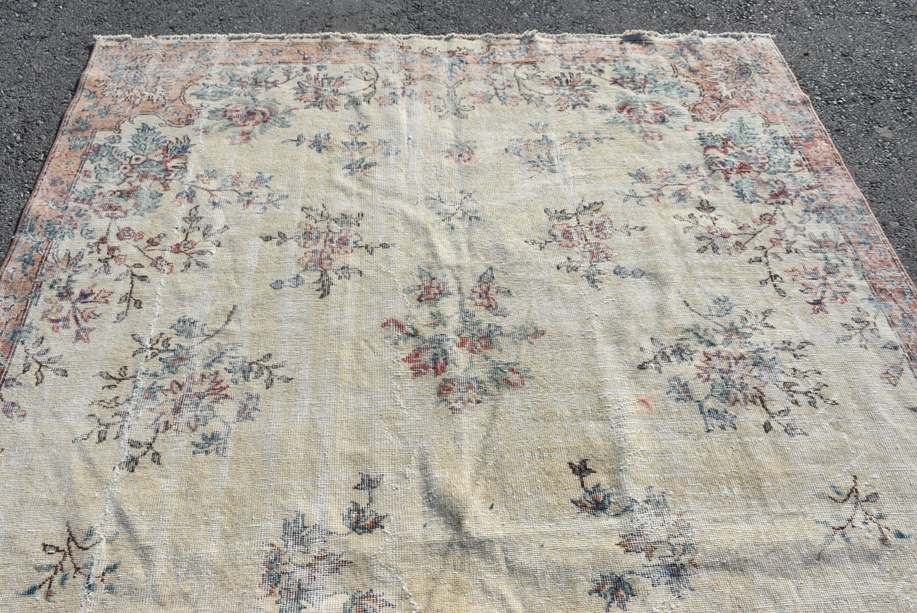 Wool Rug, Vintage Rug, Beige Floor Rug, Turkish Rug, Pale Rug, 6.9x10.5 ft Oversize Rug, Anatolian Rug, Dining Room Rug, Living Room Rug