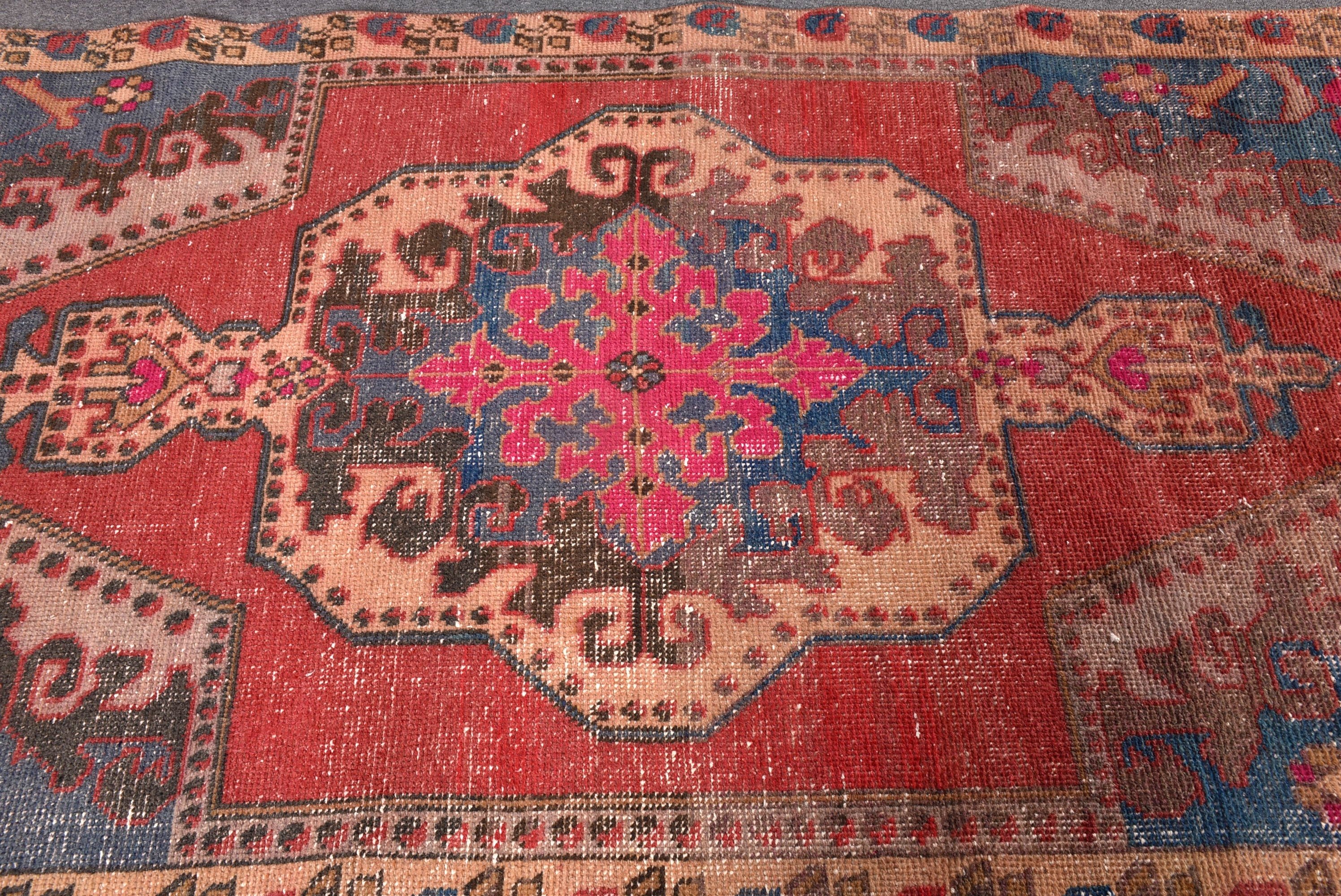 Vintage Halı, Türk Halıları, Kırmızı Antika Halı, Vintage Alan Halısı, Türkiye Halıları, Yemek Odası Halısı, 4.1x7.1 ft Alan Halısı, Antika Halı, Modern Halı