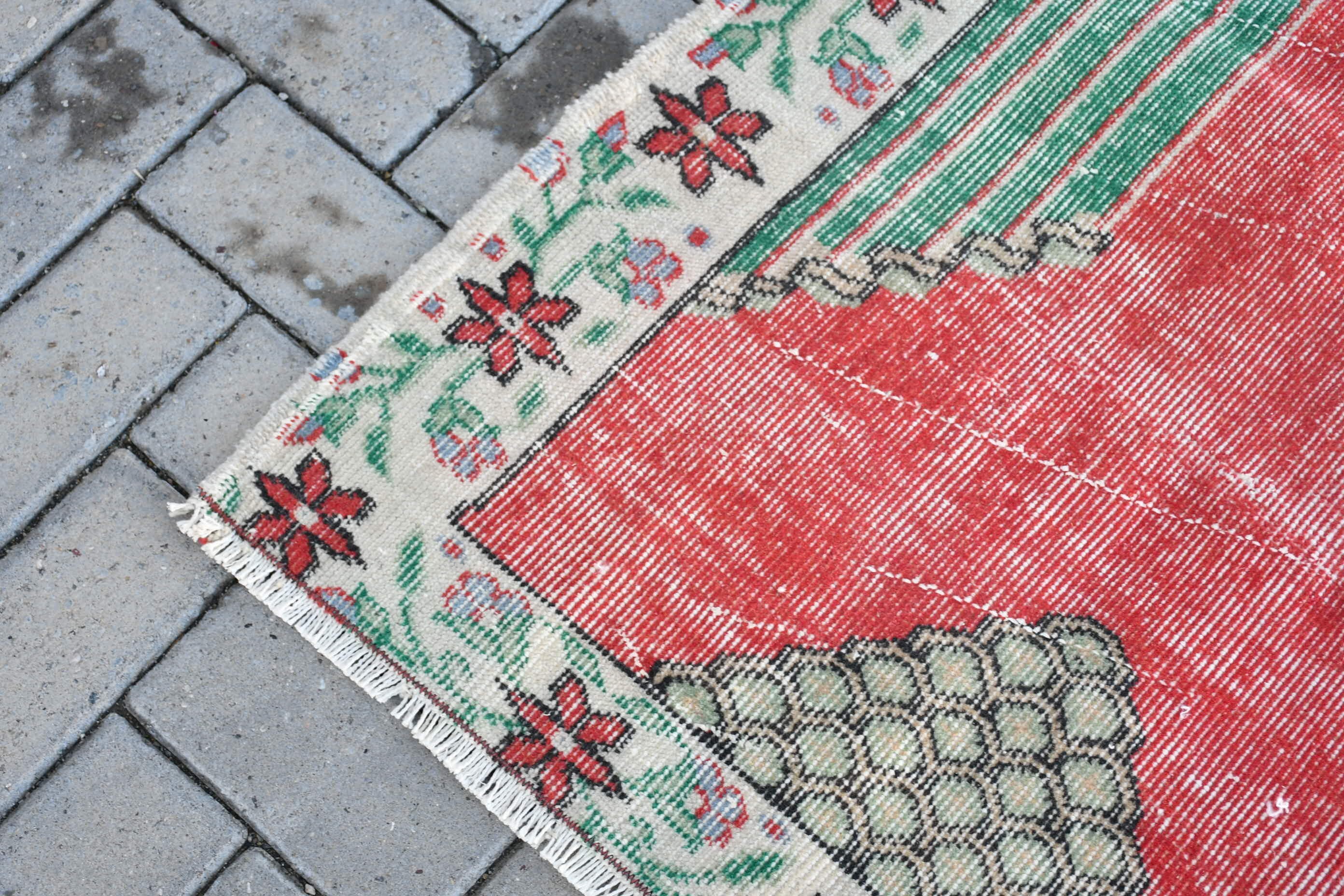 Vintage Rug, Wall Hanging Rug, Oushak Rug, Bath Rug, Home Decor Rug, Red Wool Rugs, Rugs for Bathroom, 2.6x3.9 ft Small Rug, Turkish Rug