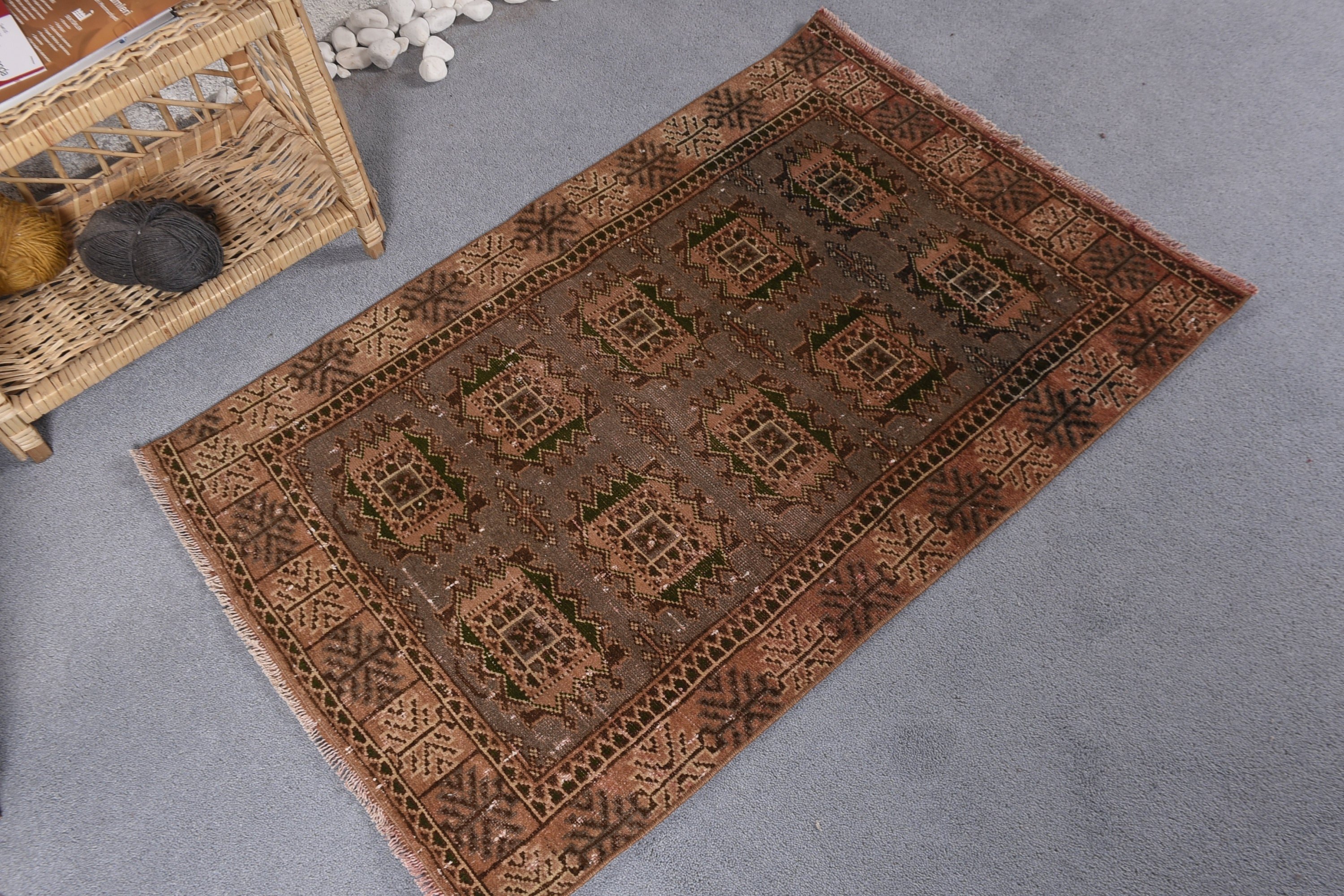 2.4x3.6 ft Küçük Halı, Antika Halı, Araba Paspas Halısı, Sanat Halısı, Kahverengi Yatak Odası Halısı, Türk Halıları, Vintage Halı, Kapı Paspası Halıları