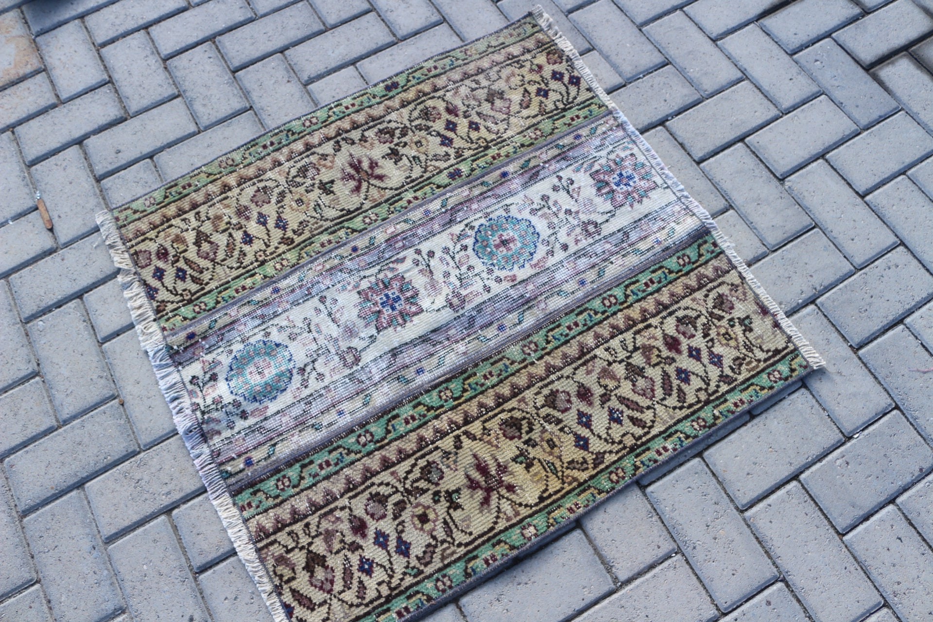 Kitchen Rug, Vintage Rug, 2.7x2.8 ft Small Rug, Green Moroccan Rugs, Oriental Rug, Rugs for Wall Hanging, Turkish Rug, Bathroom Rug
