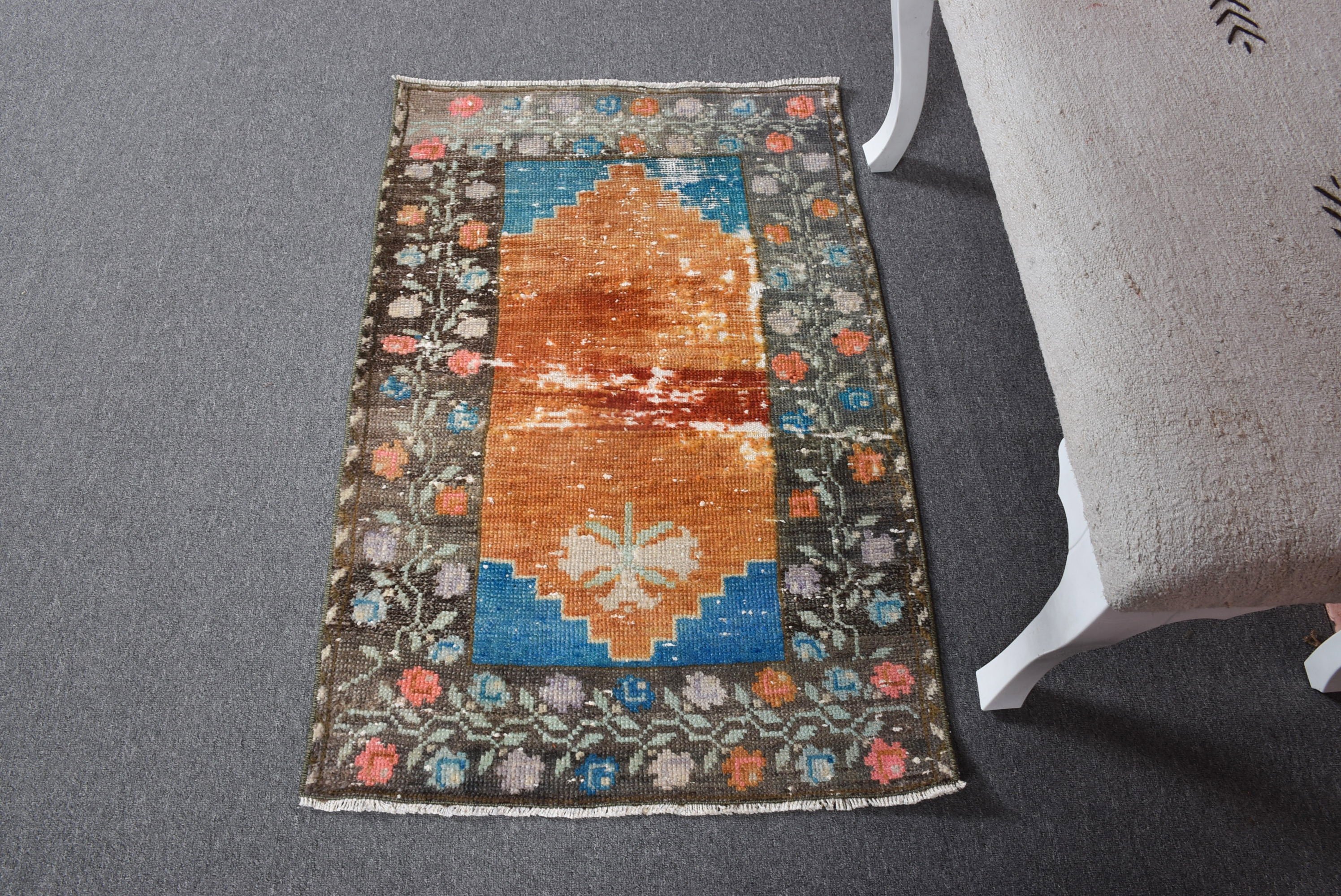 Vintage Rug, 2.3x3.5 ft Small Rugs, Home Decor Rug, Turkish Rug, Geometric Rugs, Small Boho Rugs, Orange Luxury Rug, Wall Hanging Rug