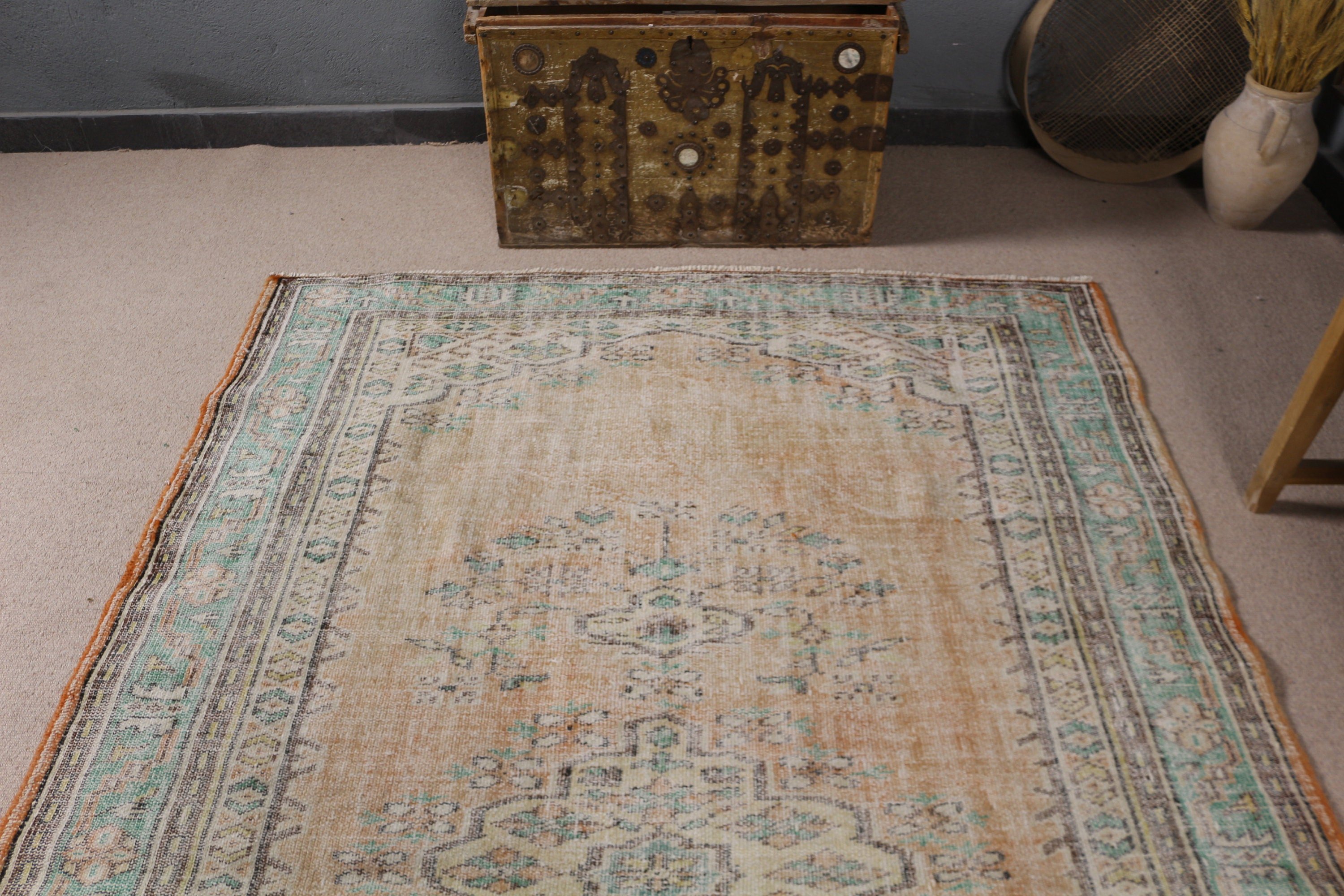 Green Statement Rug, Living Room Rugs, Kitchen Rug, Vintage Rugs, Outdoor Rugs, Salon Rug, Boho Rug, Turkish Rug, 5.7x8.6 ft Large Rugs