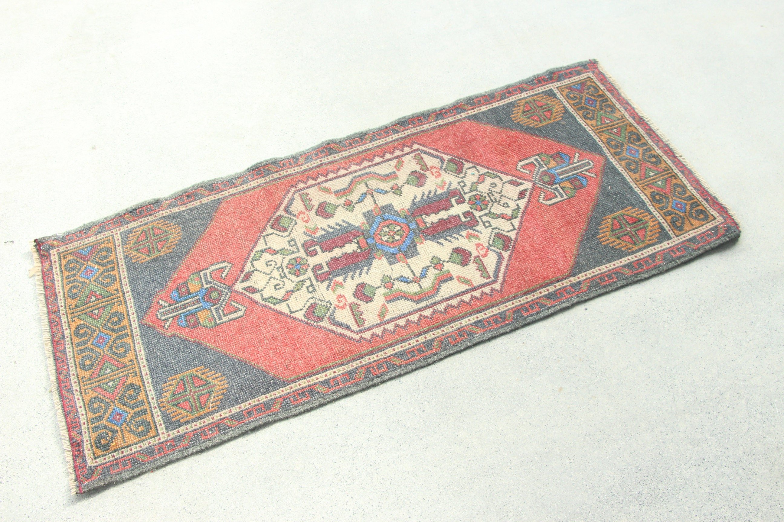 Oriental Rugs, Turkish Rug, Vintage Rugs, Bedroom Rugs, 1.9x4 ft Small Rugs, Red Bedroom Rugs, Small Boho Rug, Small Vintage Rugs