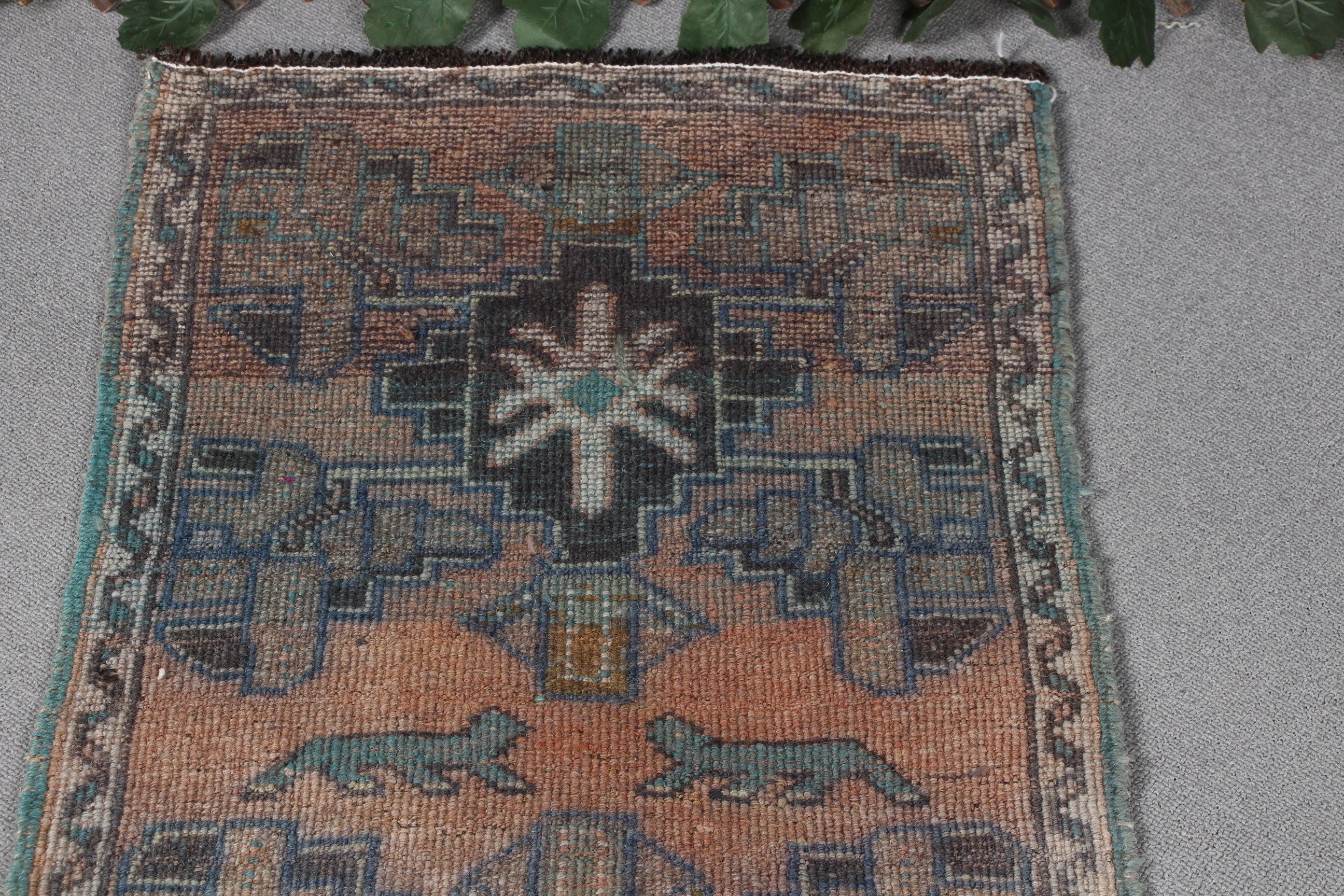 1.6x3 ft Küçük Halı, Vintage Halı, Etnik Halılar, Mutfak Halıları, Yatak Odası Halıları, Türk Halısı, Oushak Halısı, Yeşil Anadolu Halıları, Paspas Halısı