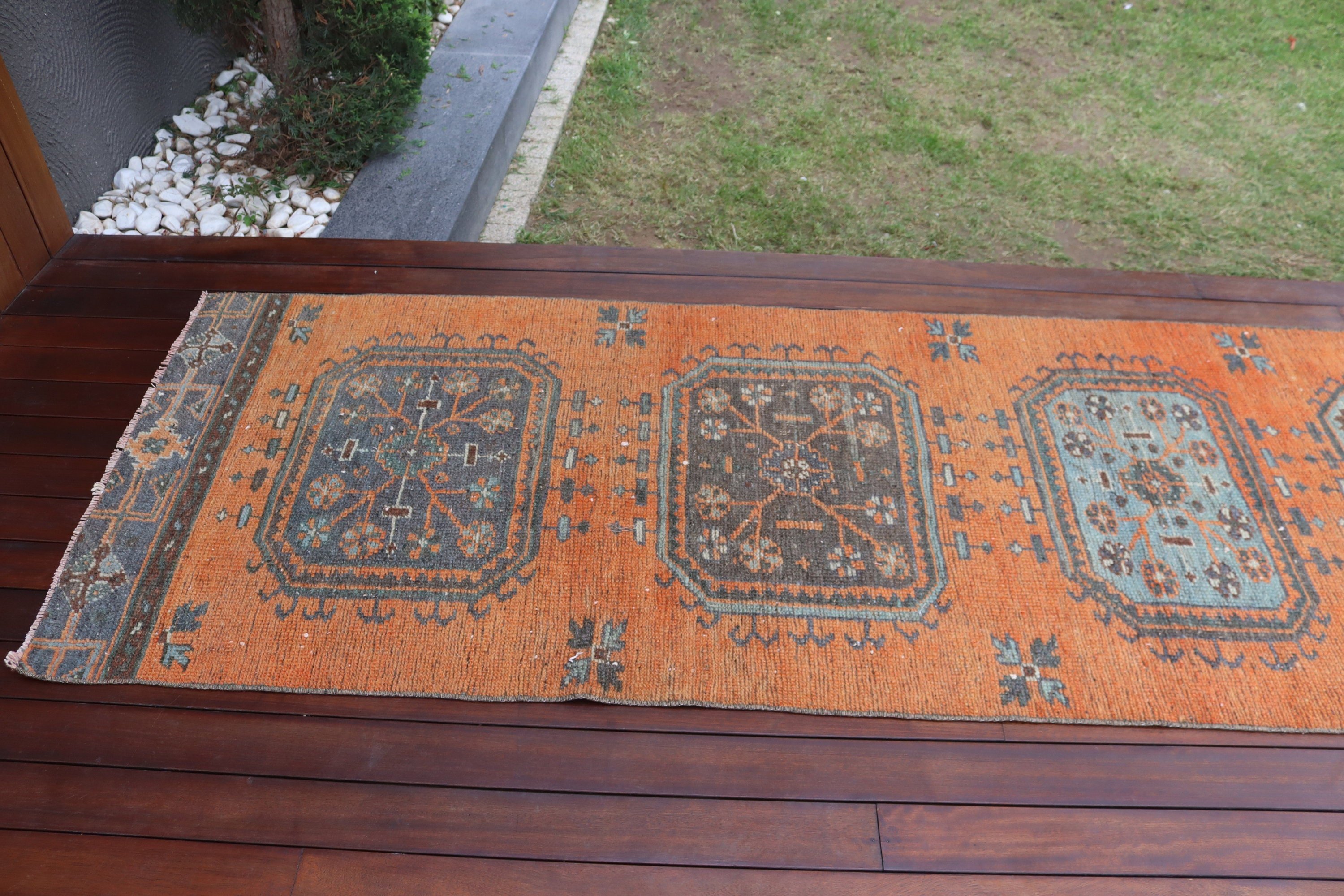 3x11.4 ft Runner Halıları, Geometrik Halılar, Vintage Halılar, Turuncu Anadolu Halıları, Türk Halıları, Beni Ourain Runner Halısı, Mutfak Halıları, Havalı Halı