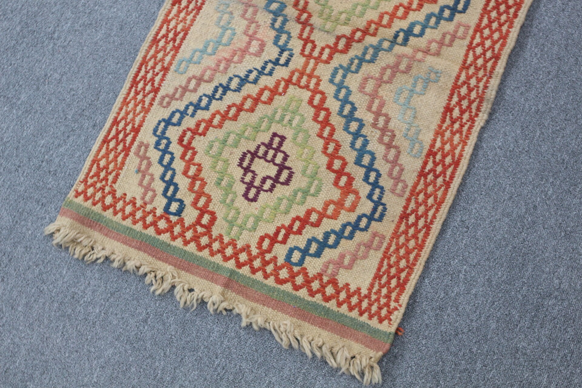 Türkiye Halısı, Giriş Halısı, 1.9x3.1 ft Küçük Halılar, Kilim, Vintage Halı, Türk Halısı, Havalı Halı, Kapı Paspası Halıları, Kahverengi Oushak Halıları, Yatak Odası Halısı