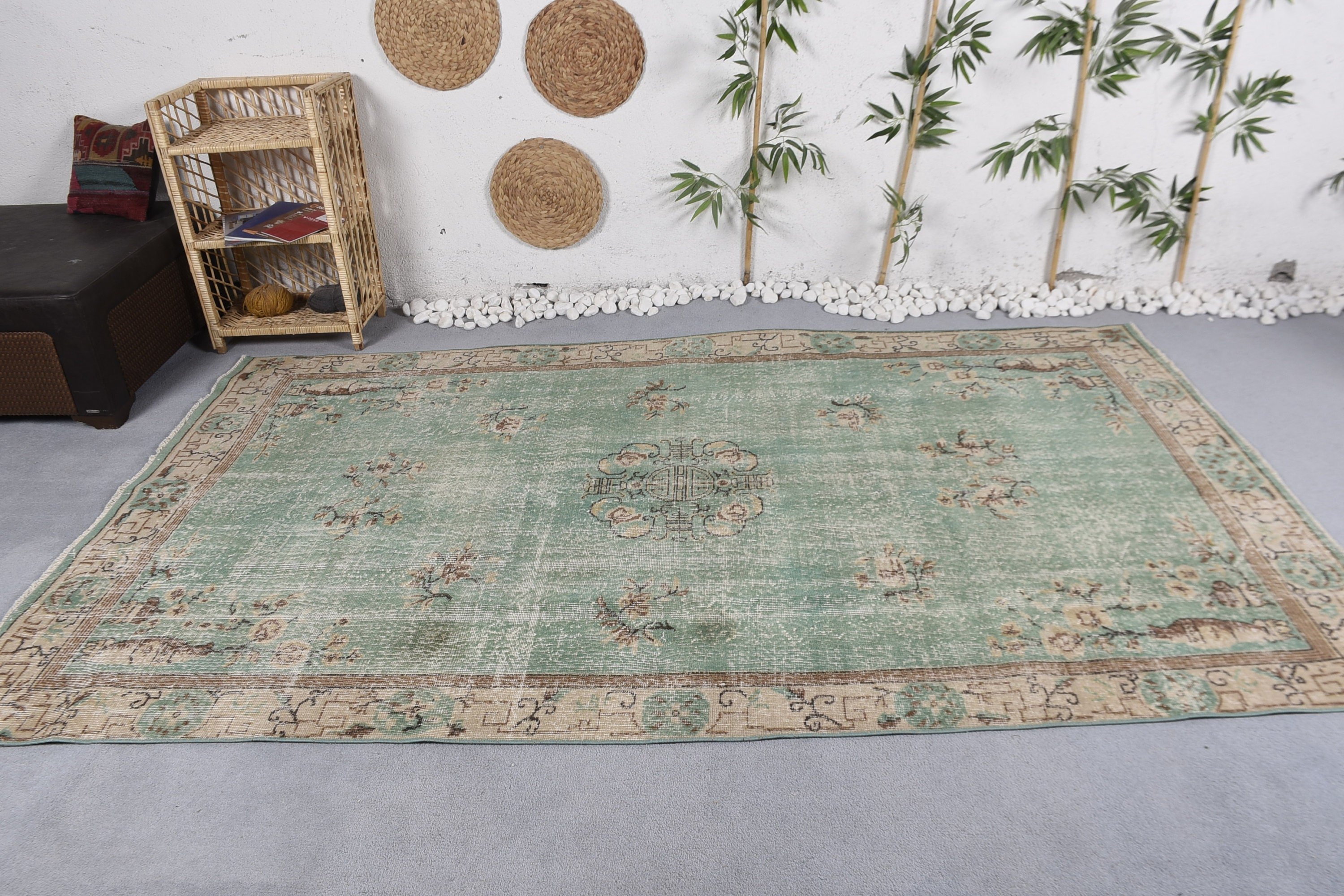 Anatolian Rug, Turkish Rug, Antique Rugs, Bedroom Rug, 5.4x9.3 ft Large Rug, Salon Rug, Vintage Rugs, Rugs for Bedroom, Green Antique Rug