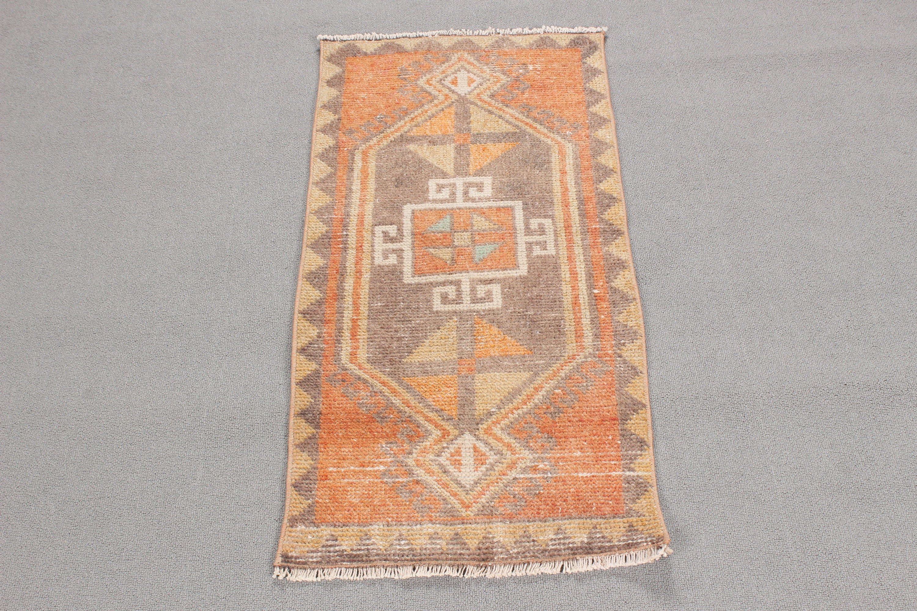 1.5x3.2 ft Small Rug, Entry Rugs, Car Mat Rug, Vintage Rug, Wool Rug, Orange Kitchen Rug, Turkish Rug, Rugs for Door Mat, Oushak Rug