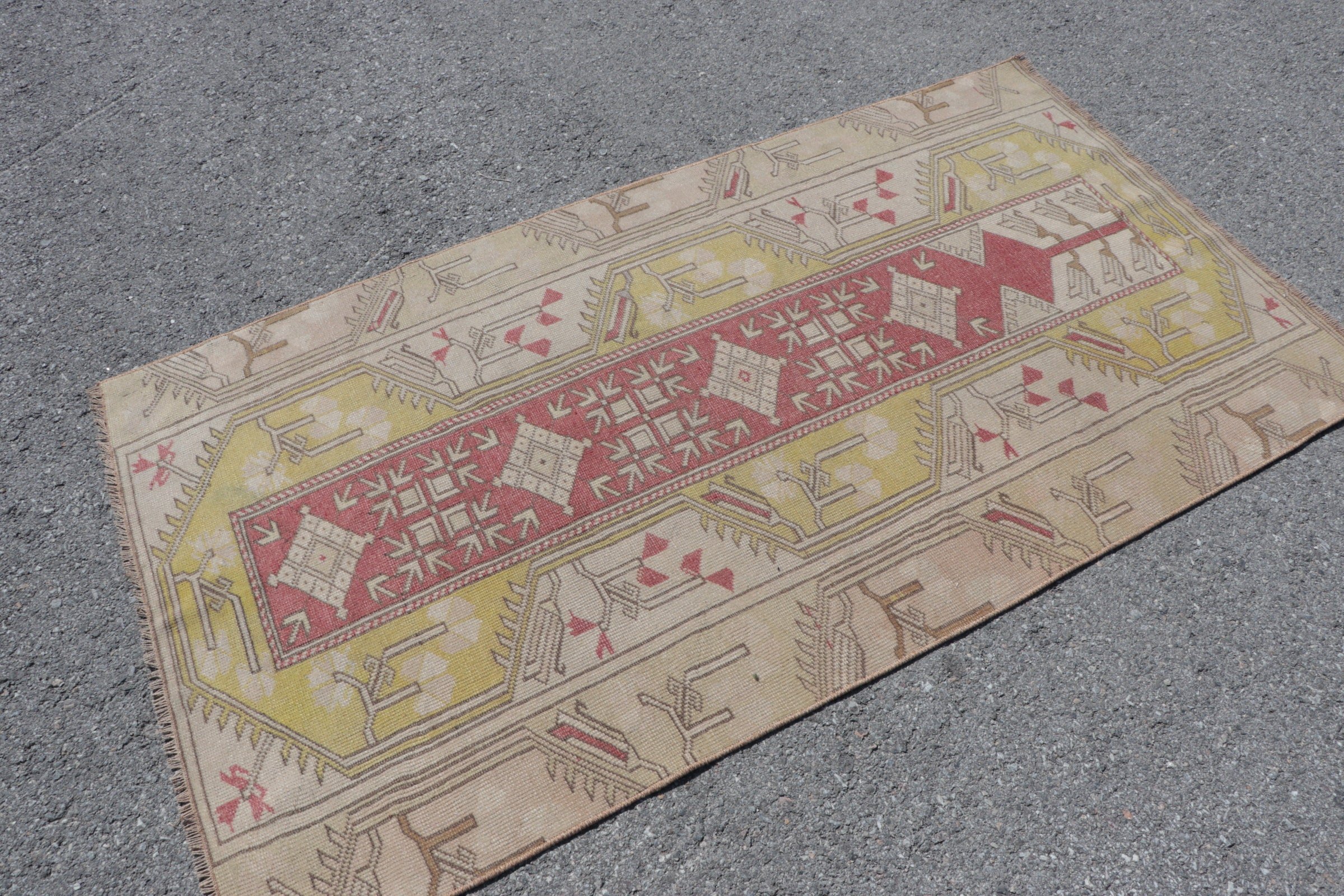 Nursery Rug, Entry Rugs, Yellow Bedroom Rug, Vintage Rug, Bedroom Rug, 3.3x6 ft Accent Rug, Turkish Rug, Rugs for Entry, Anatolian Rugs