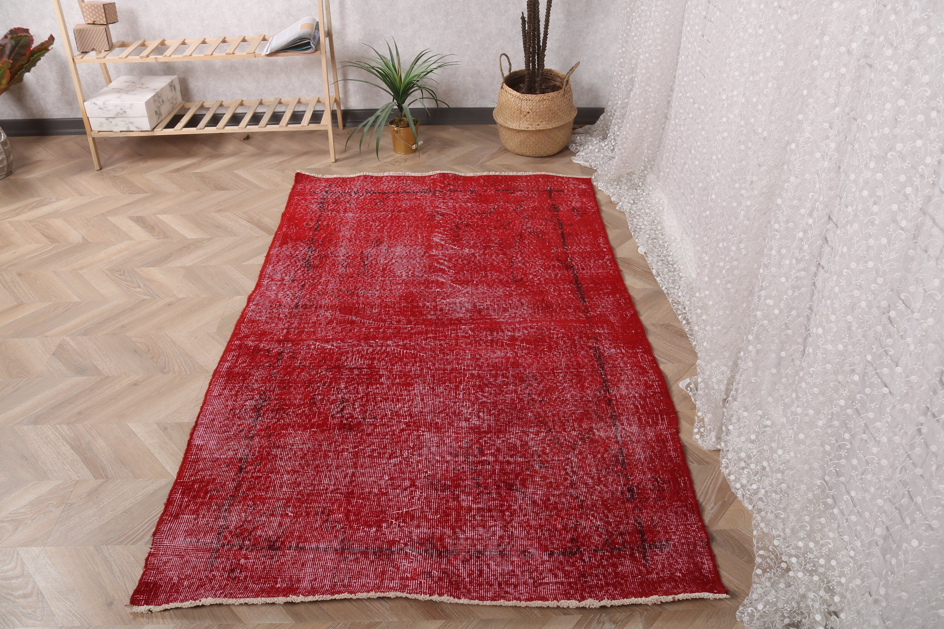 Estetik Halılar, 3.8x6.5 ft Alan Halısı, Yemek Odası Halısı, Geometrik Halı, Çocuk Odası Halıları, Vintage Halı, Türk Halısı, Kırmızı El Dokuma Halılar, Yün Halı