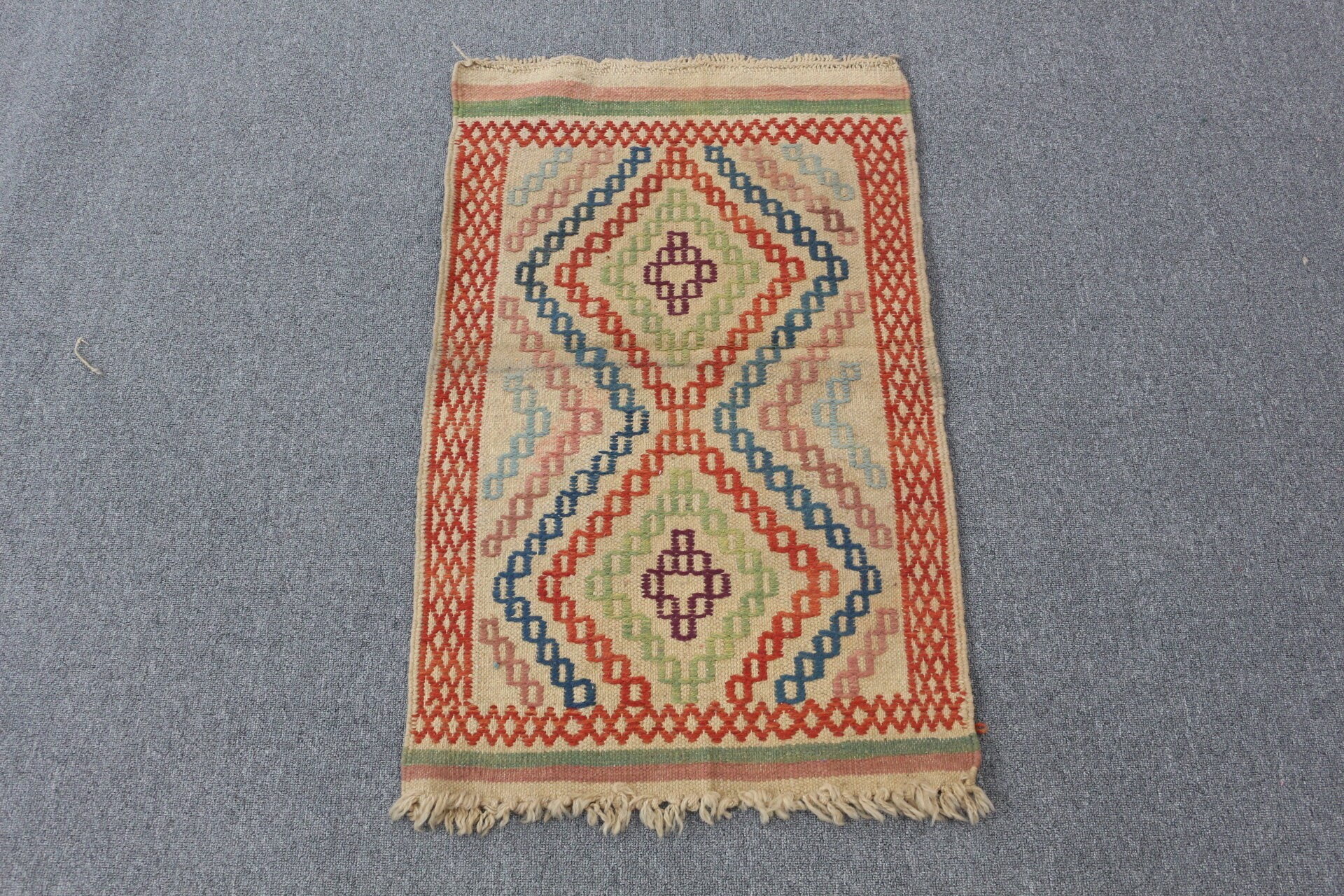 Türkiye Halısı, Giriş Halısı, 1.9x3.1 ft Küçük Halılar, Kilim, Vintage Halı, Türk Halısı, Havalı Halı, Kapı Paspası Halıları, Kahverengi Oushak Halıları, Yatak Odası Halısı