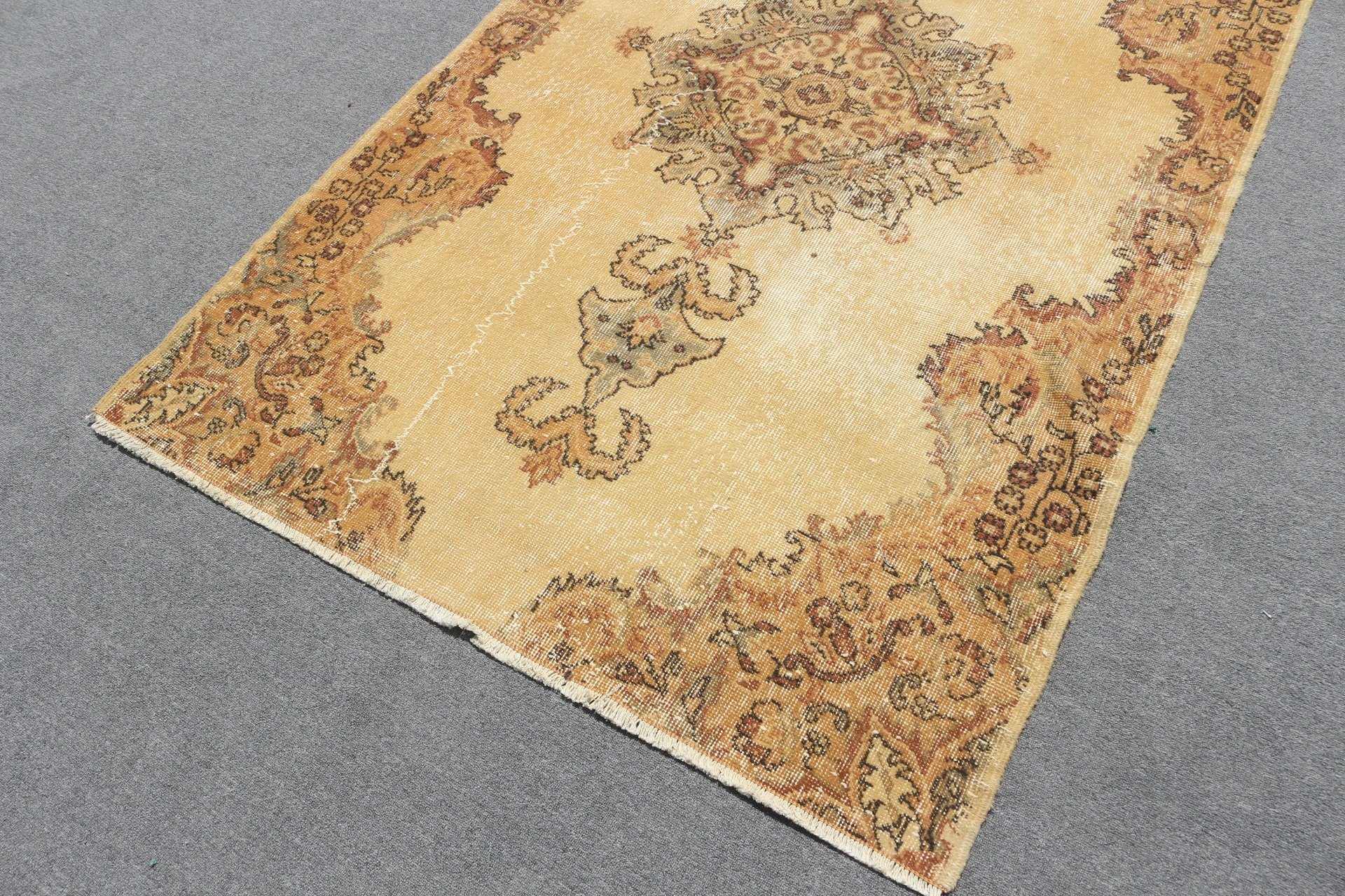 Bedroom Rugs, Vintage Rugs, Nursery Rug, 4.5x7 ft Area Rug, Antique Rug, Home Decor Rugs, Turkish Rugs, Beige Kitchen Rug, Handwoven Rug