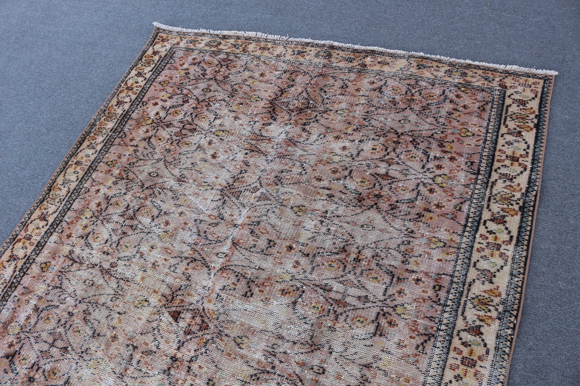 Living Room Rug, Vintage Rugs, Brown Kitchen Rug, 5.3x8.1 ft Large Rugs, Bright Rugs, Oushak Rug, Turkish Rugs, Salon Rugs, Antique Rugs